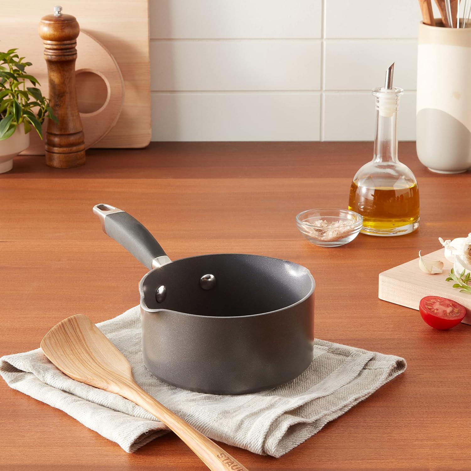 Anolon Advanced Hard Anodized Nonstick Sauce Pan/Saucepan with Straining and Lid, 2 Quart, Brown