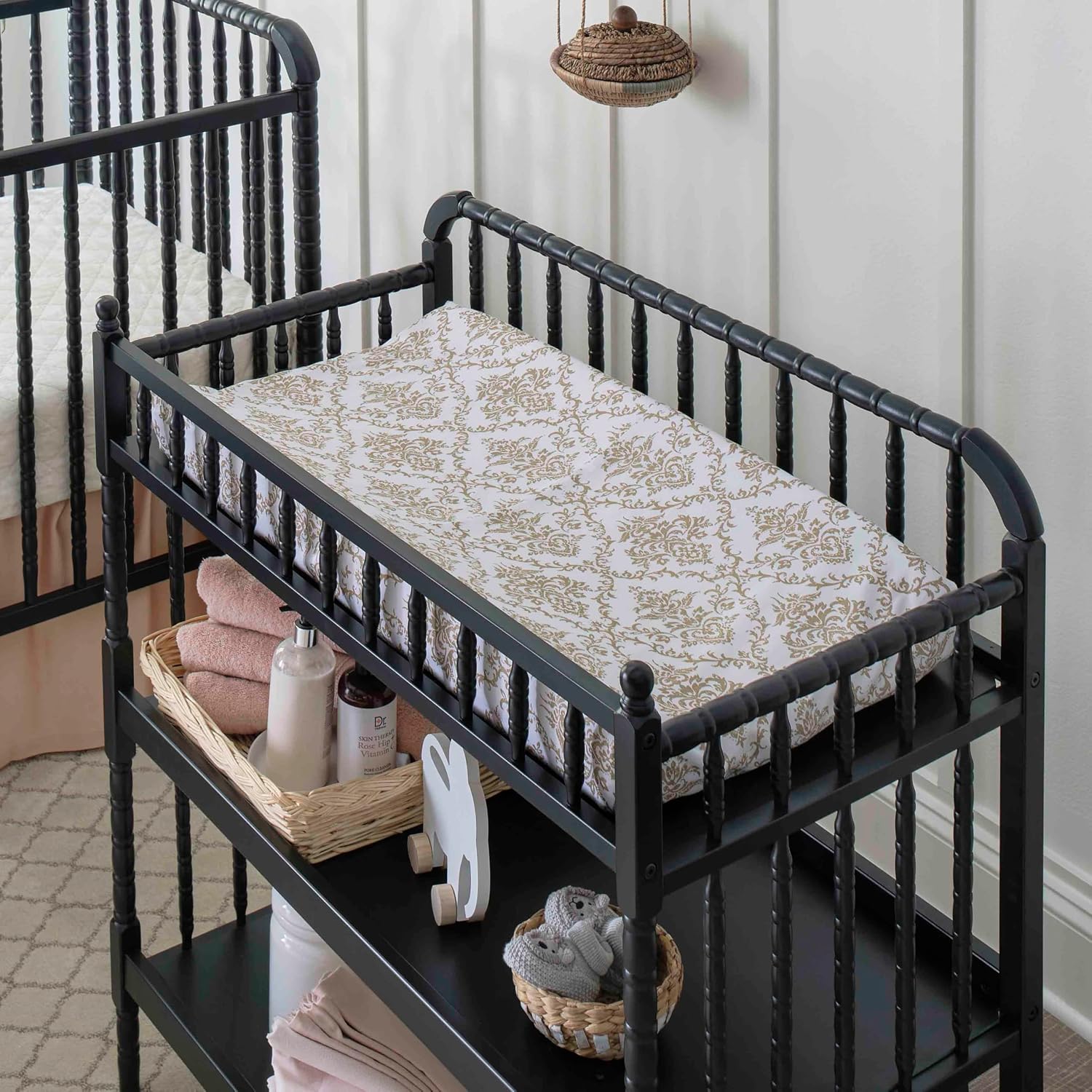 Davinci Jenny Lind Changing Table with Pad in Ebony