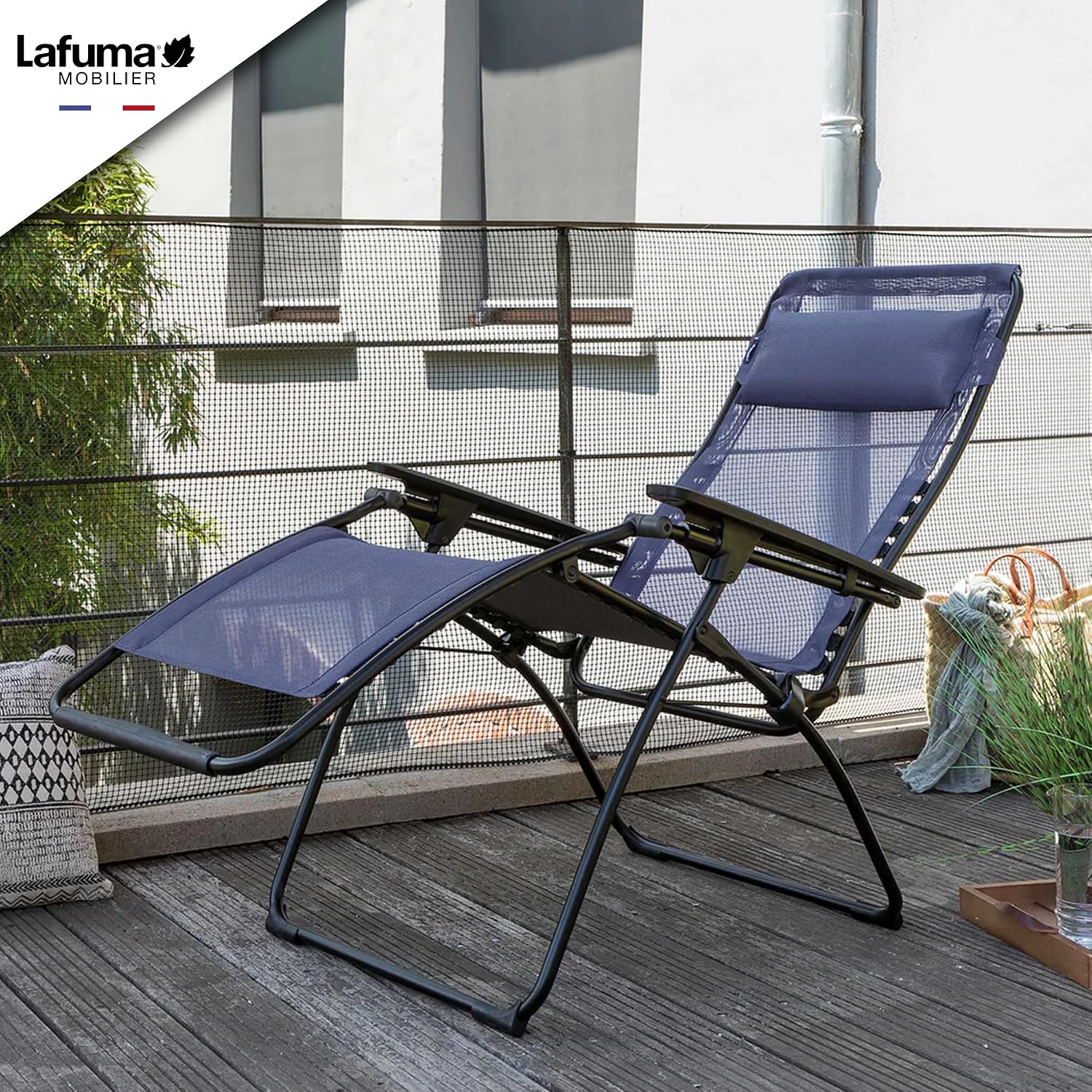 Lafuma Futura Series Patio and Poolside Zero Gravity Outdoor Lounge Recliner Chair with Adjustable and Removable Headrest, Moss Green