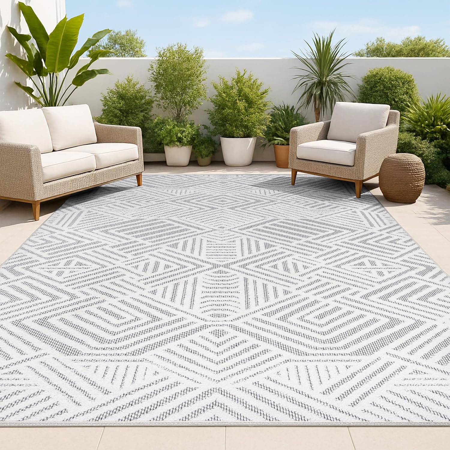 JONATHAN Y Art Deco Geometric Indoor Outdoor Area Rug 3X5 White/Black, Jordan High-Low Pile for Backyard, Patio, Porch, Easy-Cleaning, High Traffic