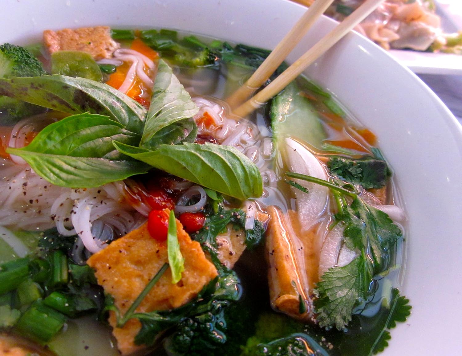 Binh Tay Pho Chay Vegetarian Instant Rice Noodles 14oz (Pack of 10)