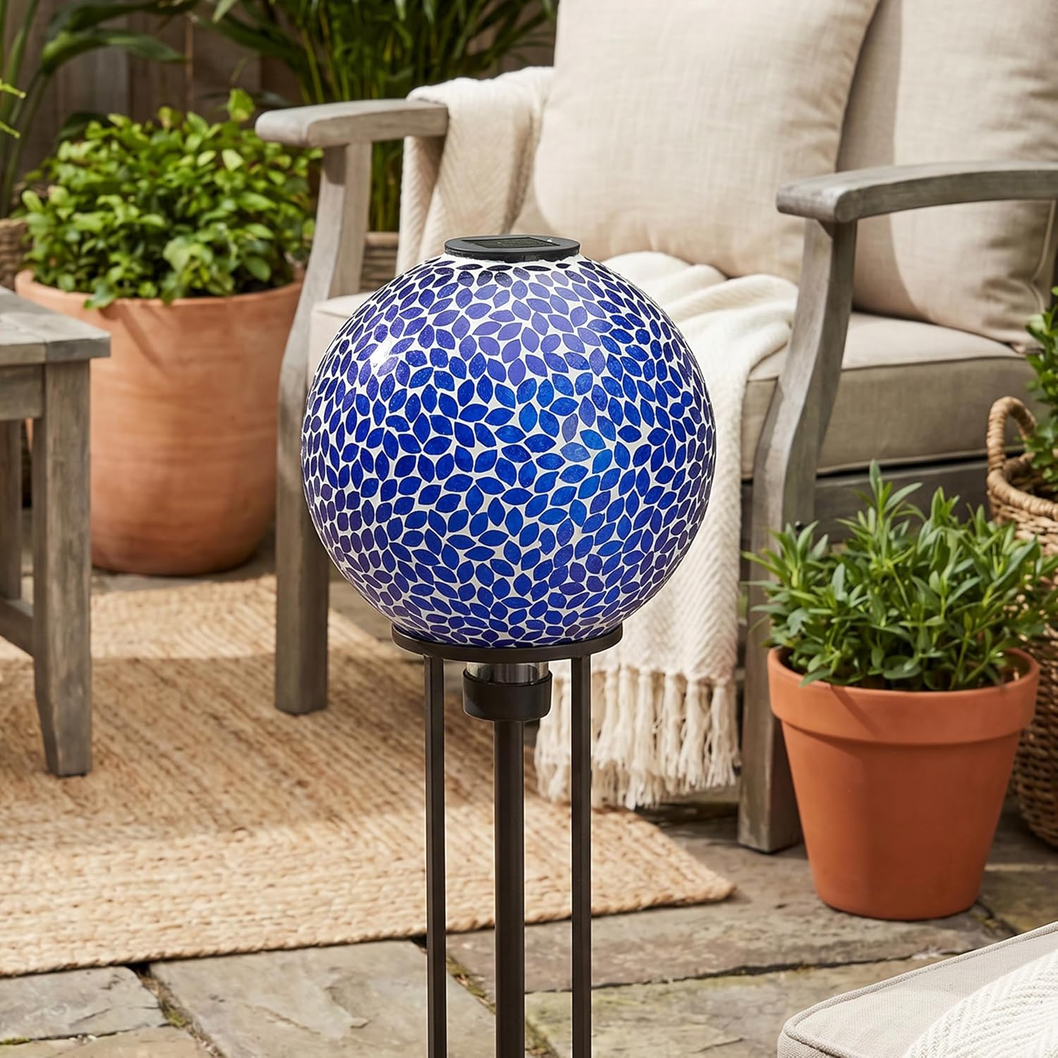Sunnydaze Solar Gazing Ball for Garden, Mosaic Cool Blooms