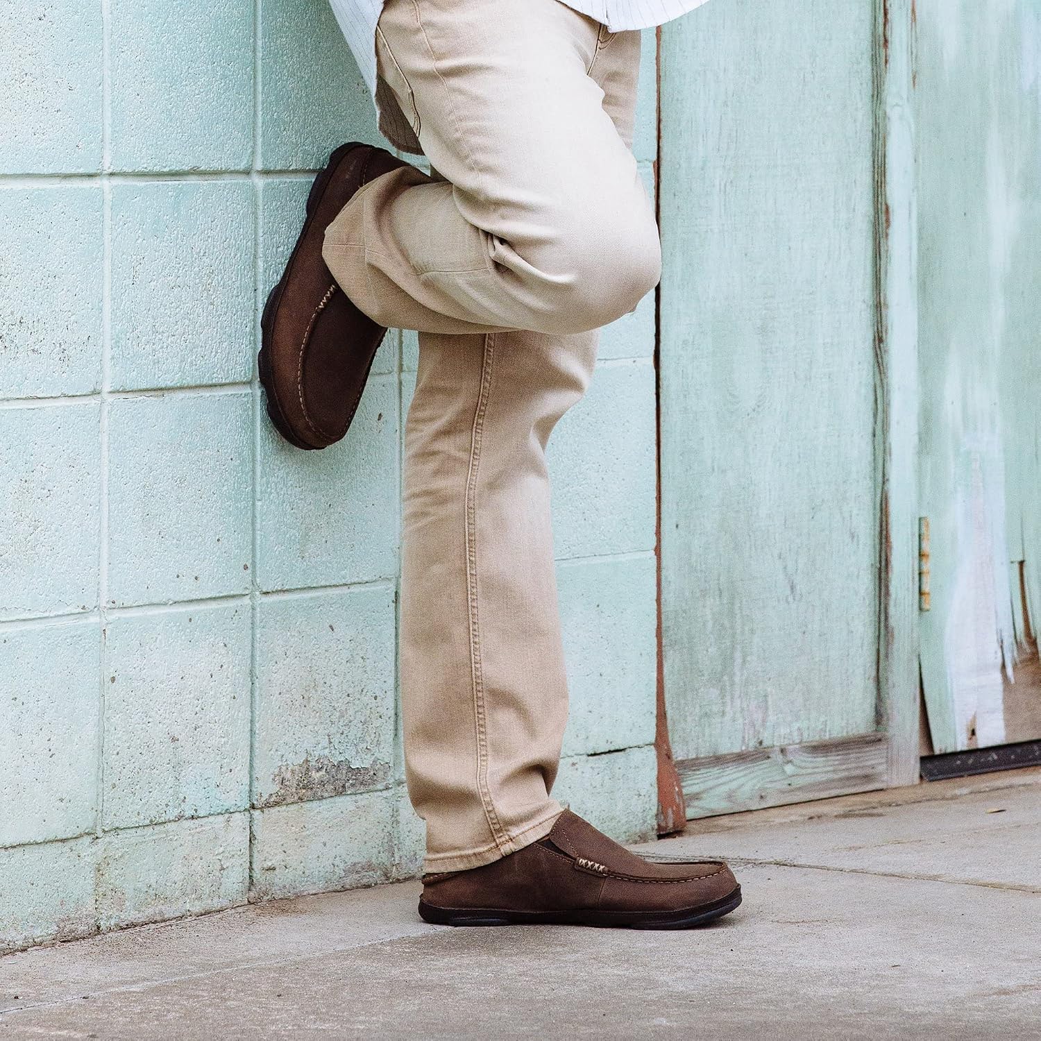 OluKai Moloa Men's Premium Leather Shoes, Easy Slip On & Off Design | Casual & Versatile Loafer, Drop-in Heel & Enhanced Traction