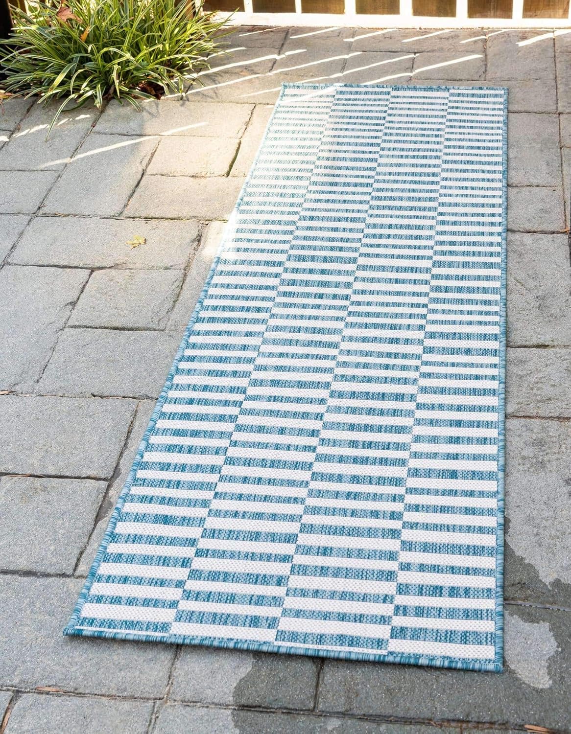 Unique Loom Outdoor Striped Collection Area Rug - Striped (7' 1" x 10' Rectangle, Taupe/Ivory)