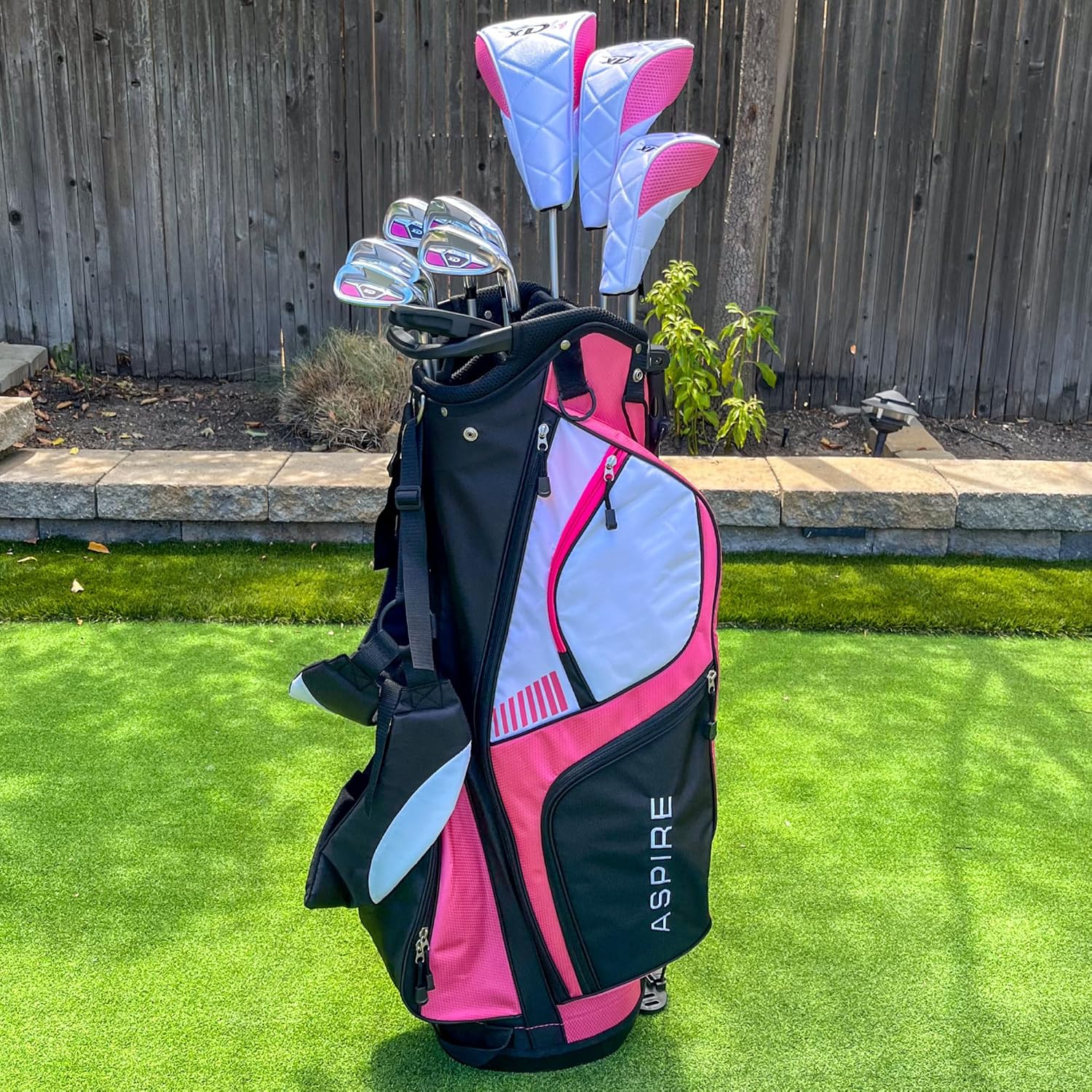 Aspire XD1 - Women's Golf Club Set - Pink
