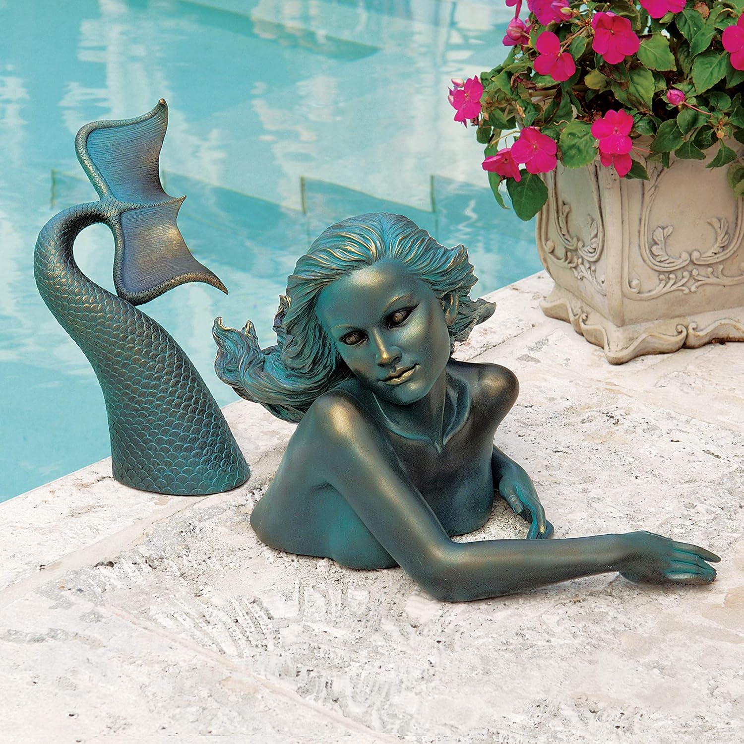 Design Toscano Meara the Mermaid Swimmer Indoor/Outdoor Garden Statue for Patio, Pool or Lawn, 16 Inches Wide, 7 Inches Deep, 7 Inches High