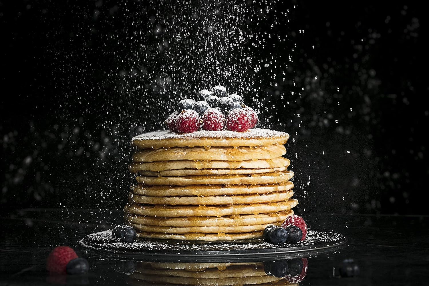 Runamok Maple Syrup Organic Sugarmaker's Cut - Grade A Vermont Maple Syrup, Amber Color, Rich Taste | Pure Maple Syrup & 100% Natural | Classic Breakfast & Pancake Syrup | 25.36 Fl Oz (750mL)