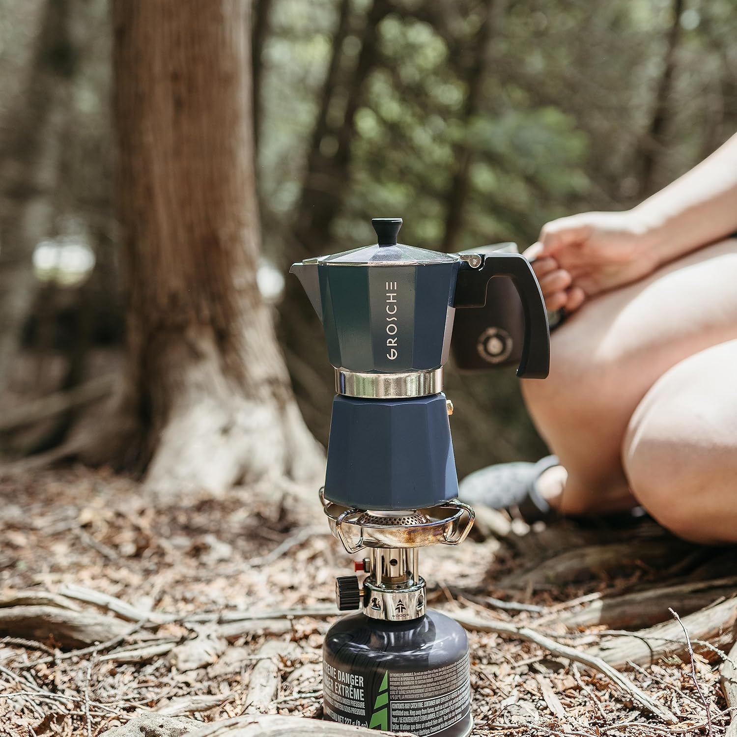 GROSCHE Milano Moka Pot | 9 Espresso Cup - 15.2 oz | Stovetop Espresso Percolator & Coffee Maker – Portable, Ideal for Home and Camping | Cuban Coffee Maker And Italian Moka Pot For Stovetop Espresso; For Gas, Electric, And Propane Stoves With A Soft-Tou…