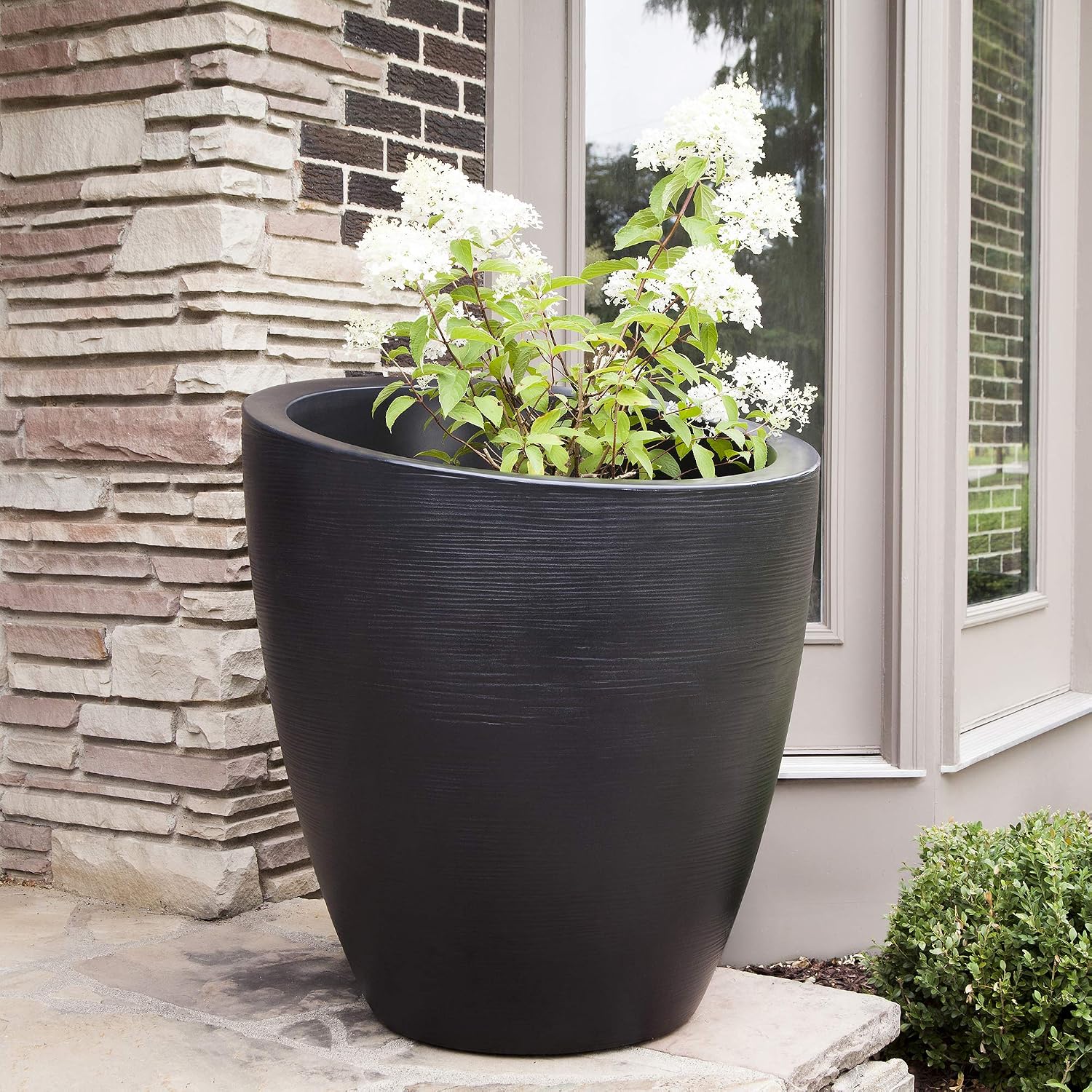 Mayne Modesto 20in Round Modern Planter, Neptune Blue | All season, Indoor/Outdoor, Double-wall design, Fade resistant, 15-year warranty