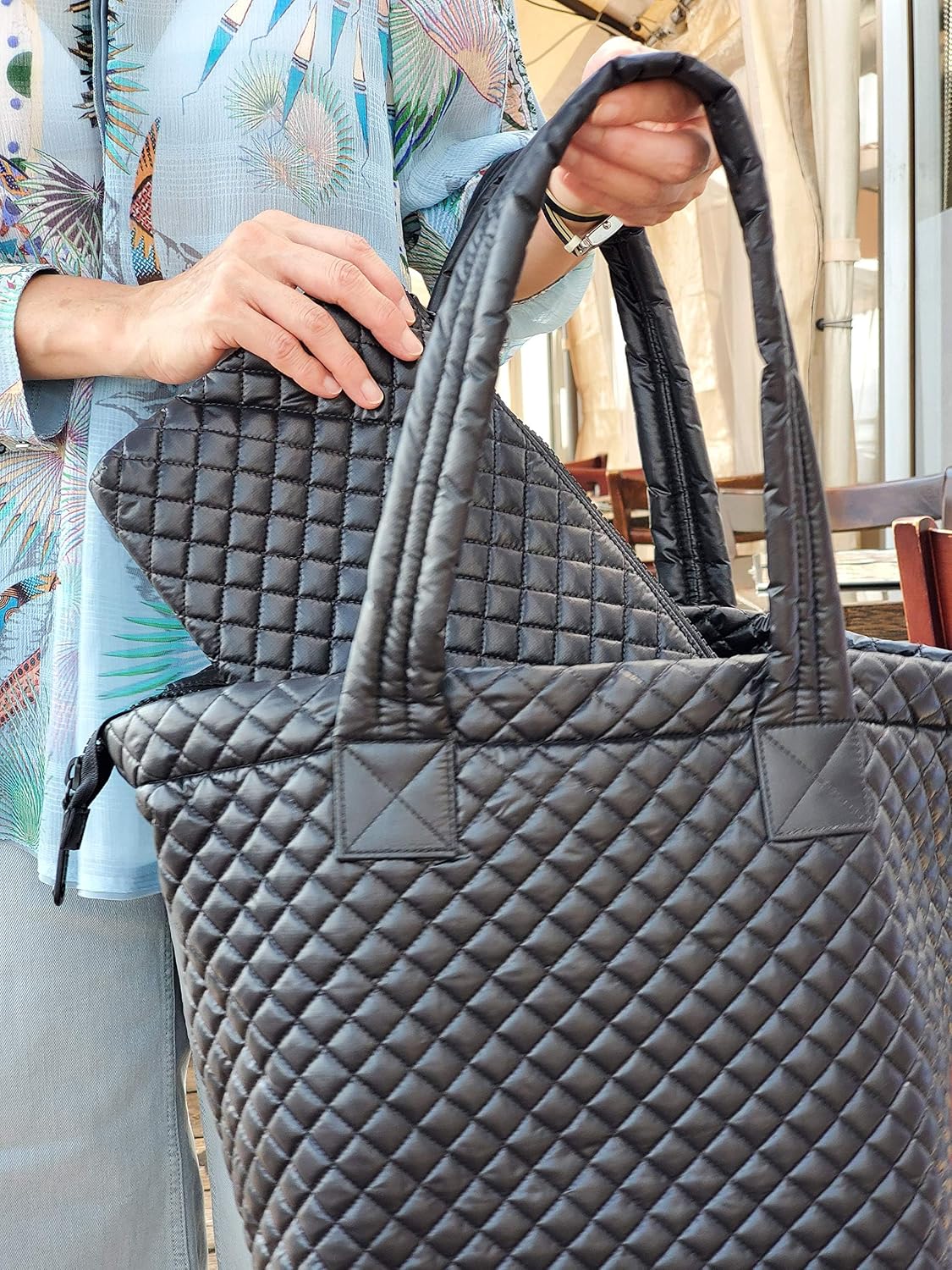 Comfortable Lightweight Large Quilted Zipper Tote with Pouch water repellent Black
