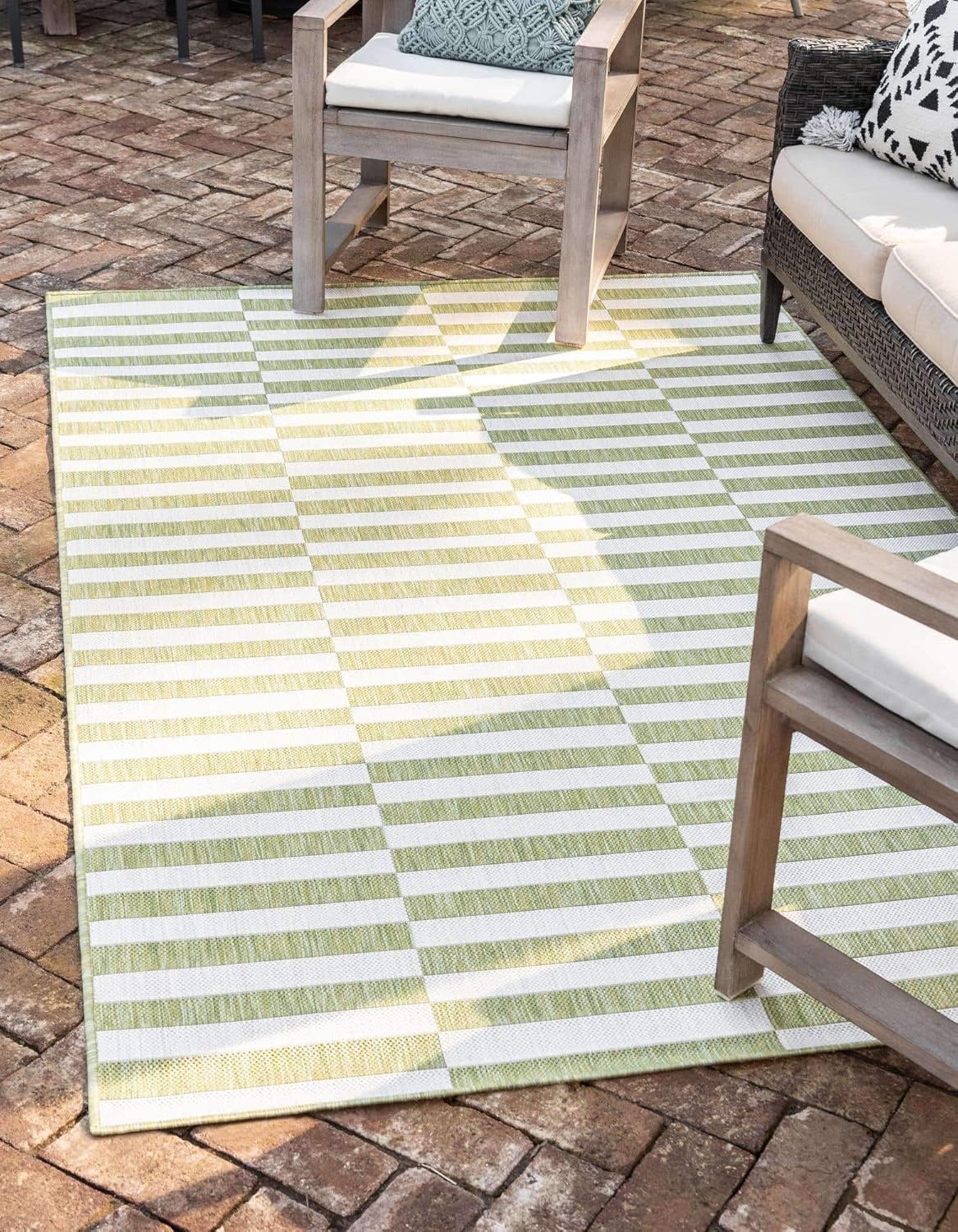 Unique Loom Outdoor Striped Collection Area Rug - Striped (7' 1" x 10' Rectangle, Taupe/Ivory)
