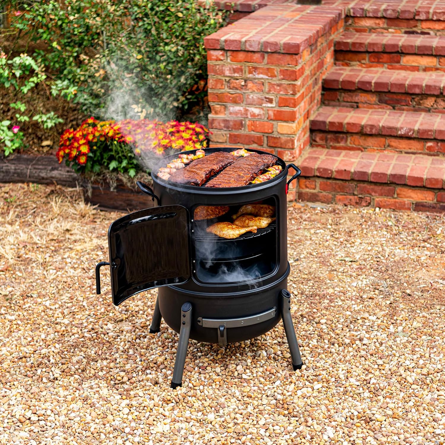 Char-Broil Bullet Charcoal Smoker 16" - 18202075,Black