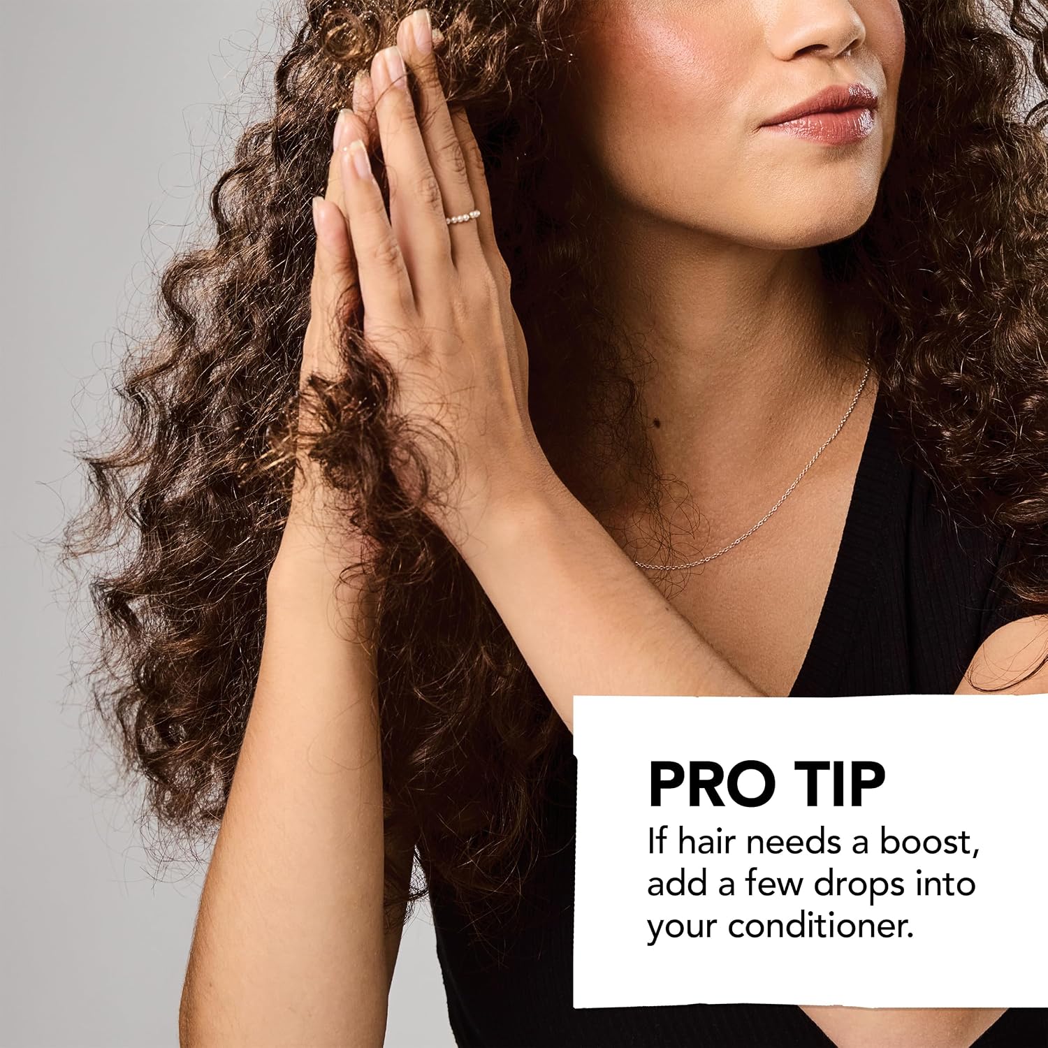 Bumble and bumble. Hairdresser's Invisible Oil Frizz-Reducing Hair Oil | Heat Protection, Frizz Control + Shine | Curly, Wavy, Straight | With Grapeseed, Coconut + Argan Oils