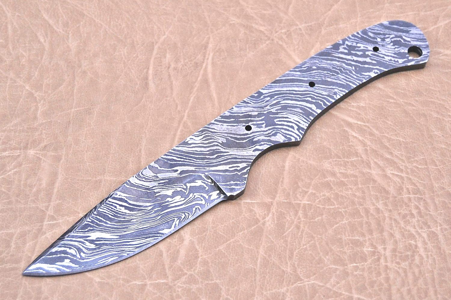 Damascus Steel Blank Blade, 8 inches Long Hand Forged Pocket Knife with 3 Pin Hole & an Inserting Hole Space 4 inches Cutting Edge