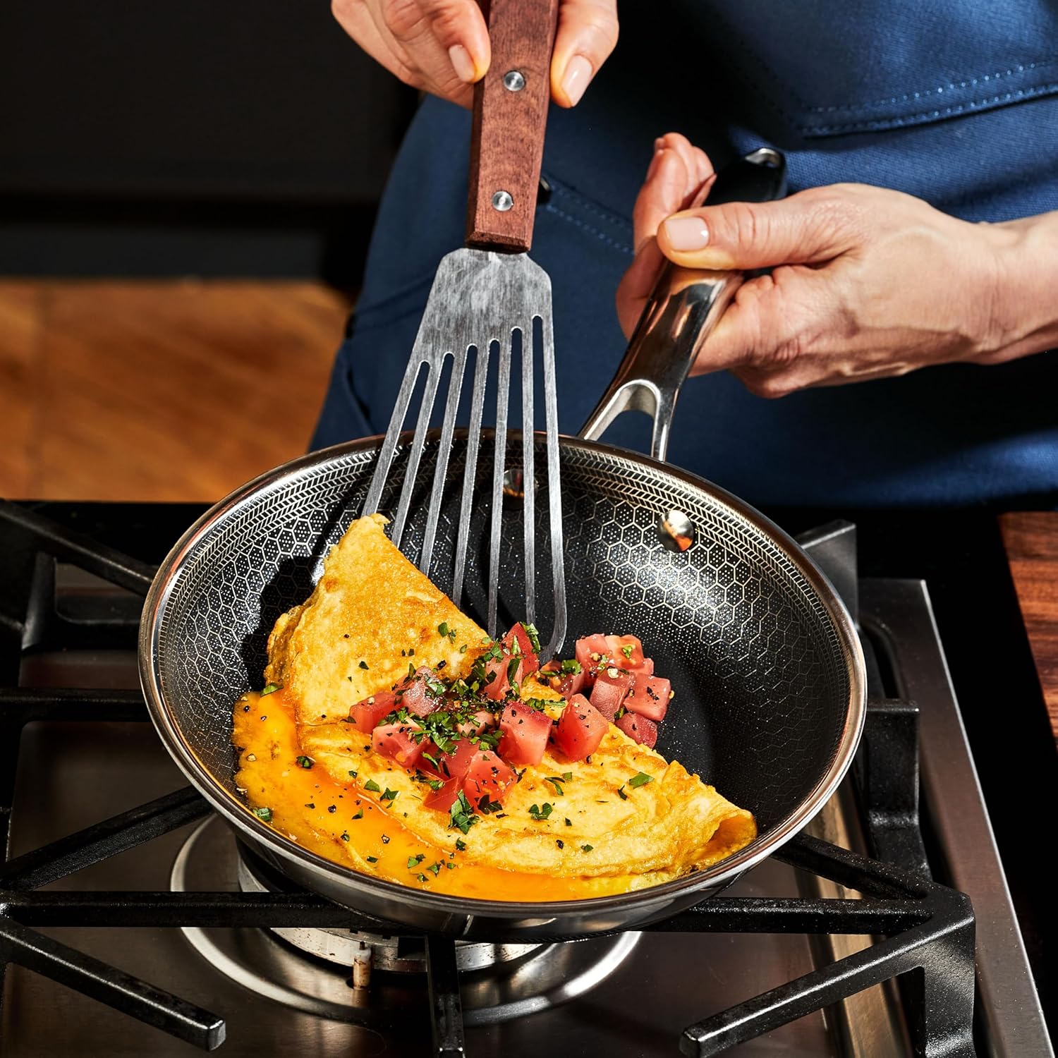 HexClad 6pc Hybrid Nonstick Frying Pans Set with Lids, 8, 10 & 12" Pans | Stay-Cool Handles, Dishwasher and Oven Safe up to 900°F