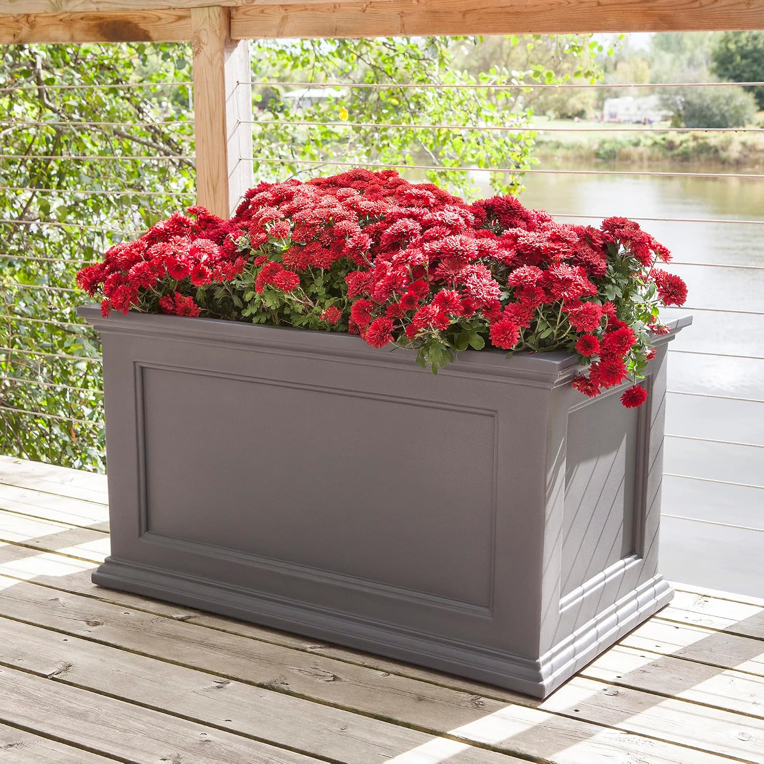 Mayne Fairfield 16in Self-Watering Square Planter, Black