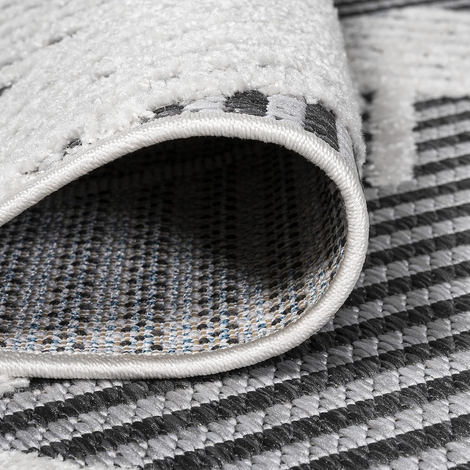 JONATHAN Y Art Deco Geometric Indoor Outdoor Area Rug 3X5 Black/Ivory, Jazz High-Low Pile for Backyard, Patio, Porch, Easy-Cleaning, High Traffic