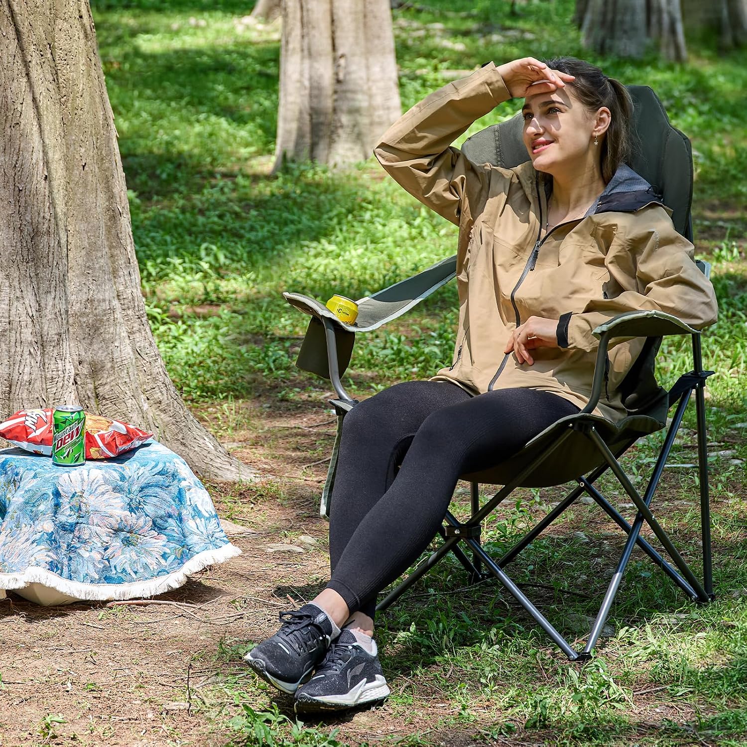 EVER ADVANCED High Back Folding Camping Chair Oversized and Fully Padded, Portable Quad Camp Lawn Chair Up to 400 lbs, with Cup Holder Armrest Carrying Bag