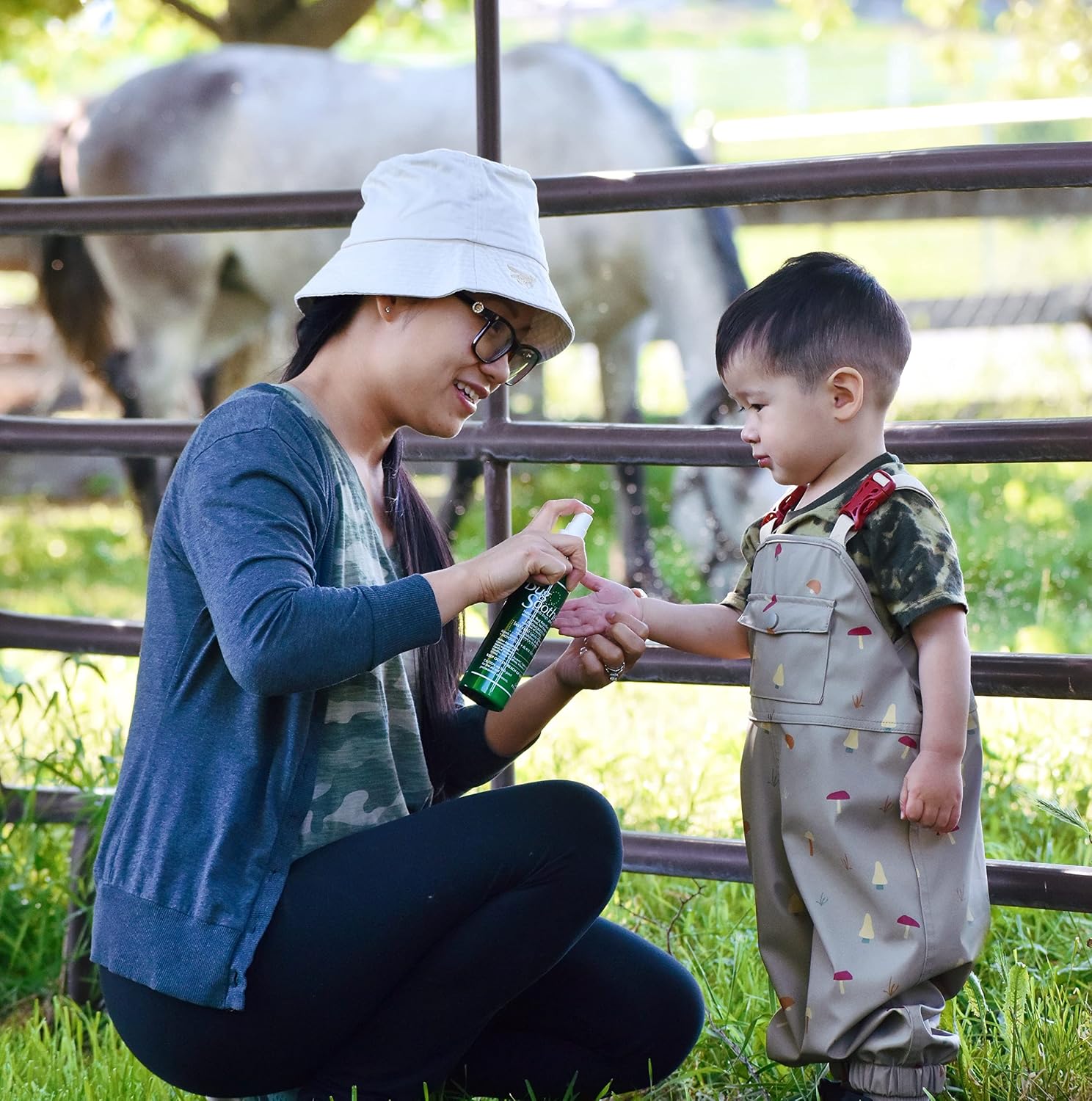 Bug Soother Natural Insect Repellent Spray, DEET-Free 8 oz. (2 Count) | Plant Based | Repels Mosquitos, Gnats & No See'ums | Family Safe | Made in the USA