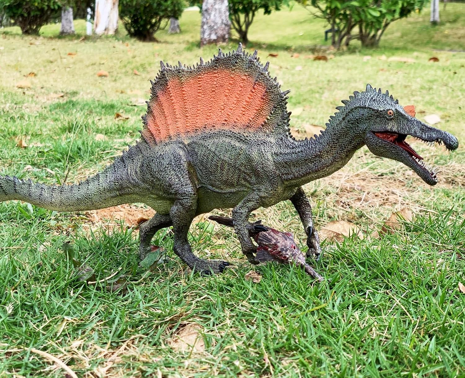 Gemini&Genius Dinosaur Toys Spinosaurus Figurine, Dinosaur Action Figure with Moveable Jaw, Boys Birthday Gift, Collection and Room Decoration