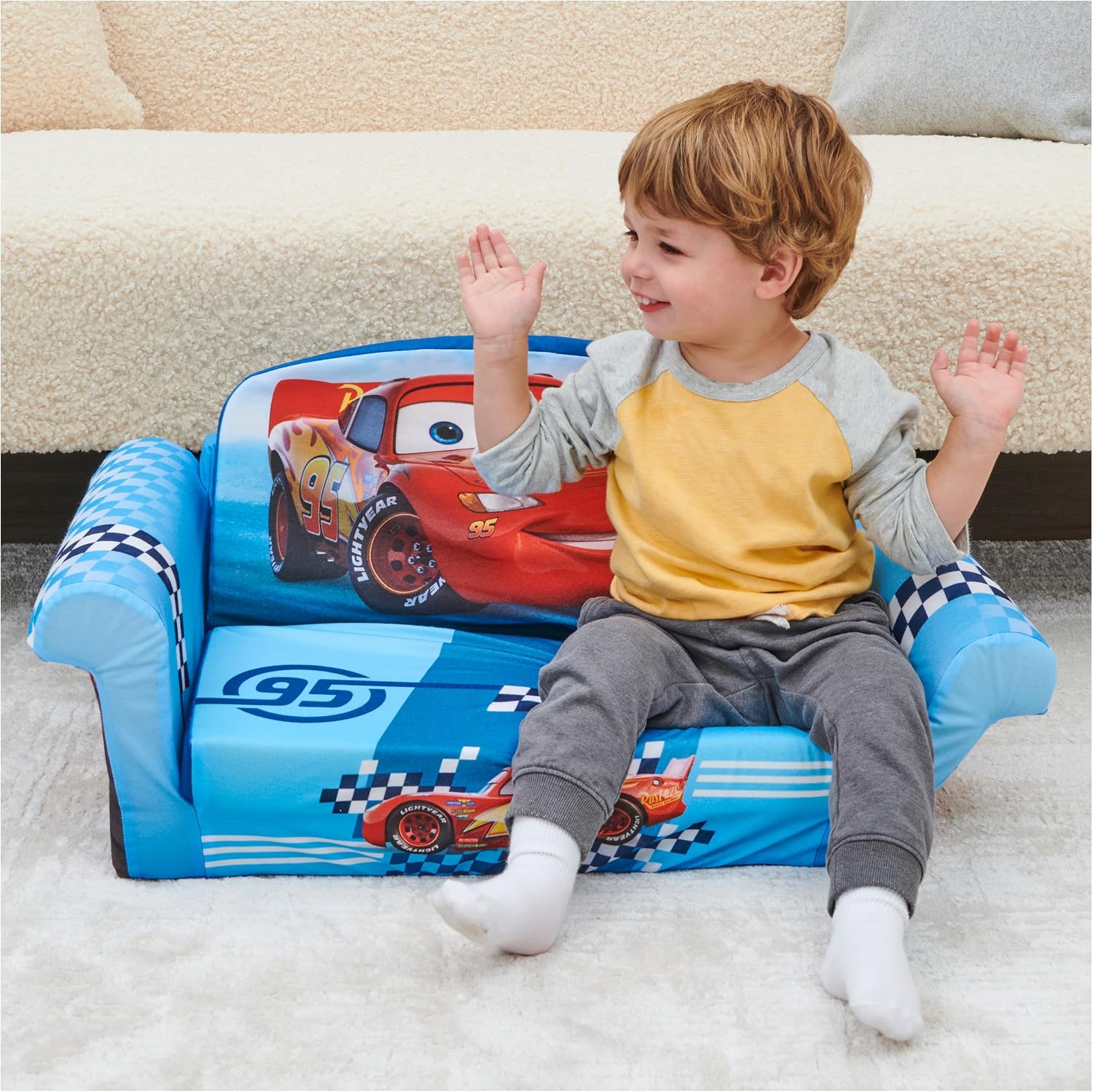 Marshmallow Furniture, Children's 2 in 1 Flip Open Foam Sofa, Minnie Mouse, by Spin Master | Pullout Foam Sleeper for Folding Lounging, Sitting, and Napping for Toddlers & Kids, Bedroom and Playroom Use