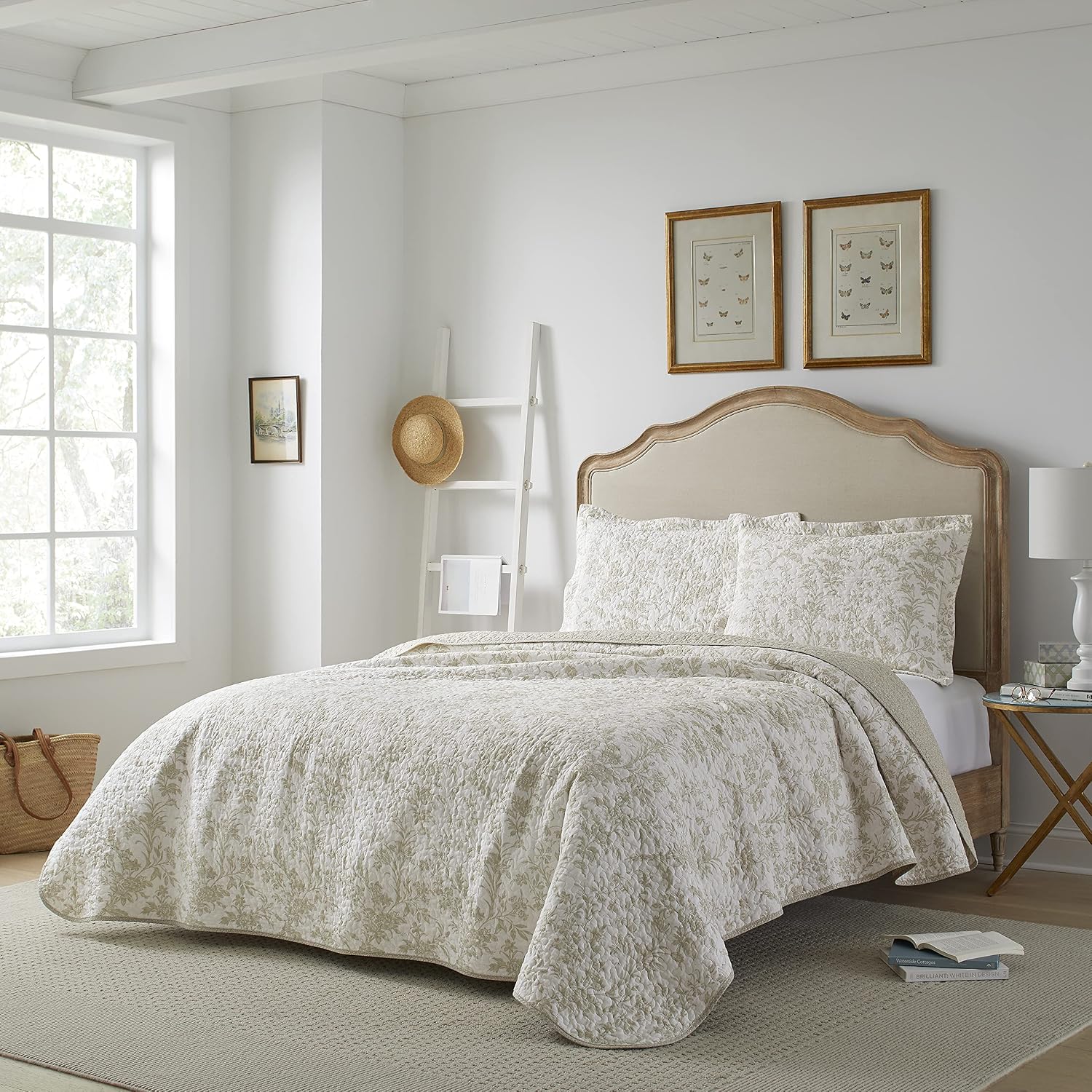 Laura Ashley – Queen Quilt Set, Soft & Lightweight Toile Bedding with Matching Shams, Reversible Floral Room Decor, College Dorm Room Essentials (Amberley Blue)
