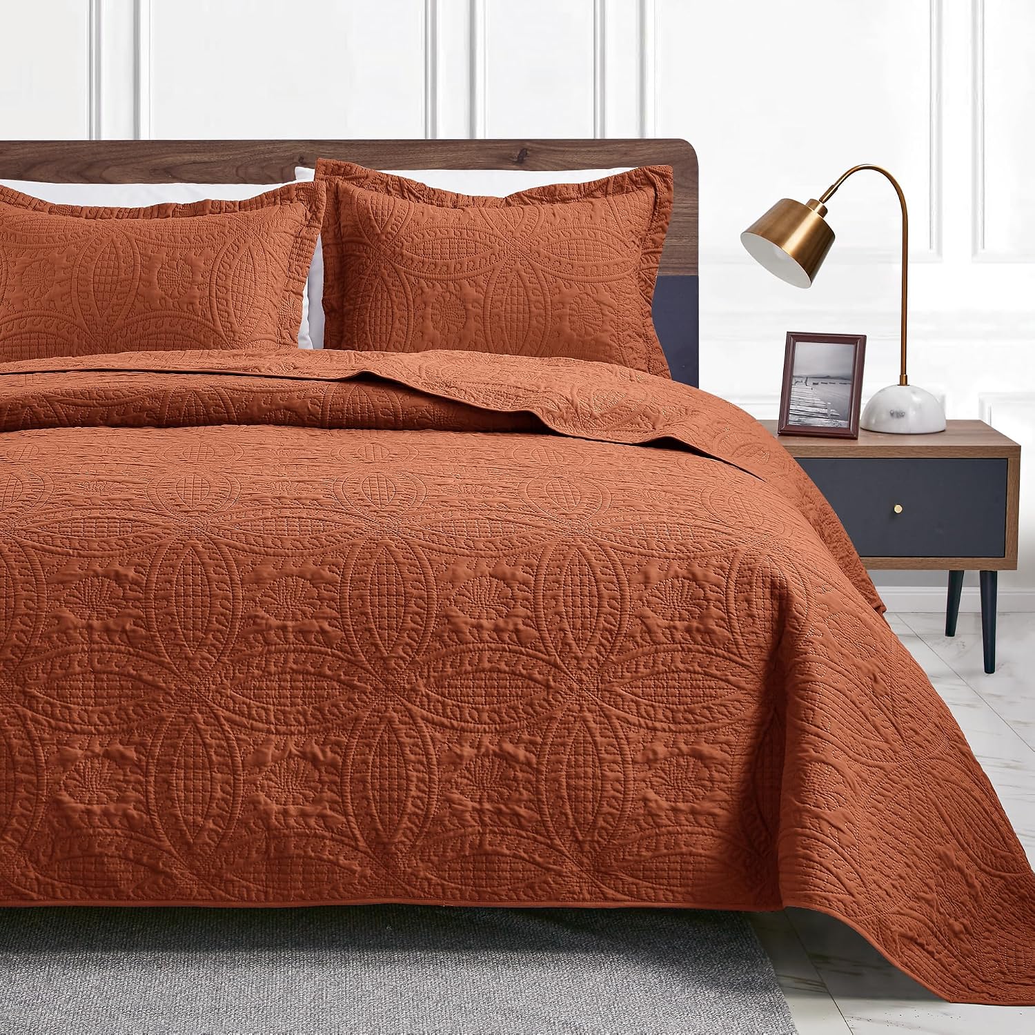 Love's cabin Quilts for Queen Bed Blue Bedspreads - Soft Bed Summer Lightweight Bedspread Comforter - Modern Style Coin Pattern Coverlet for All