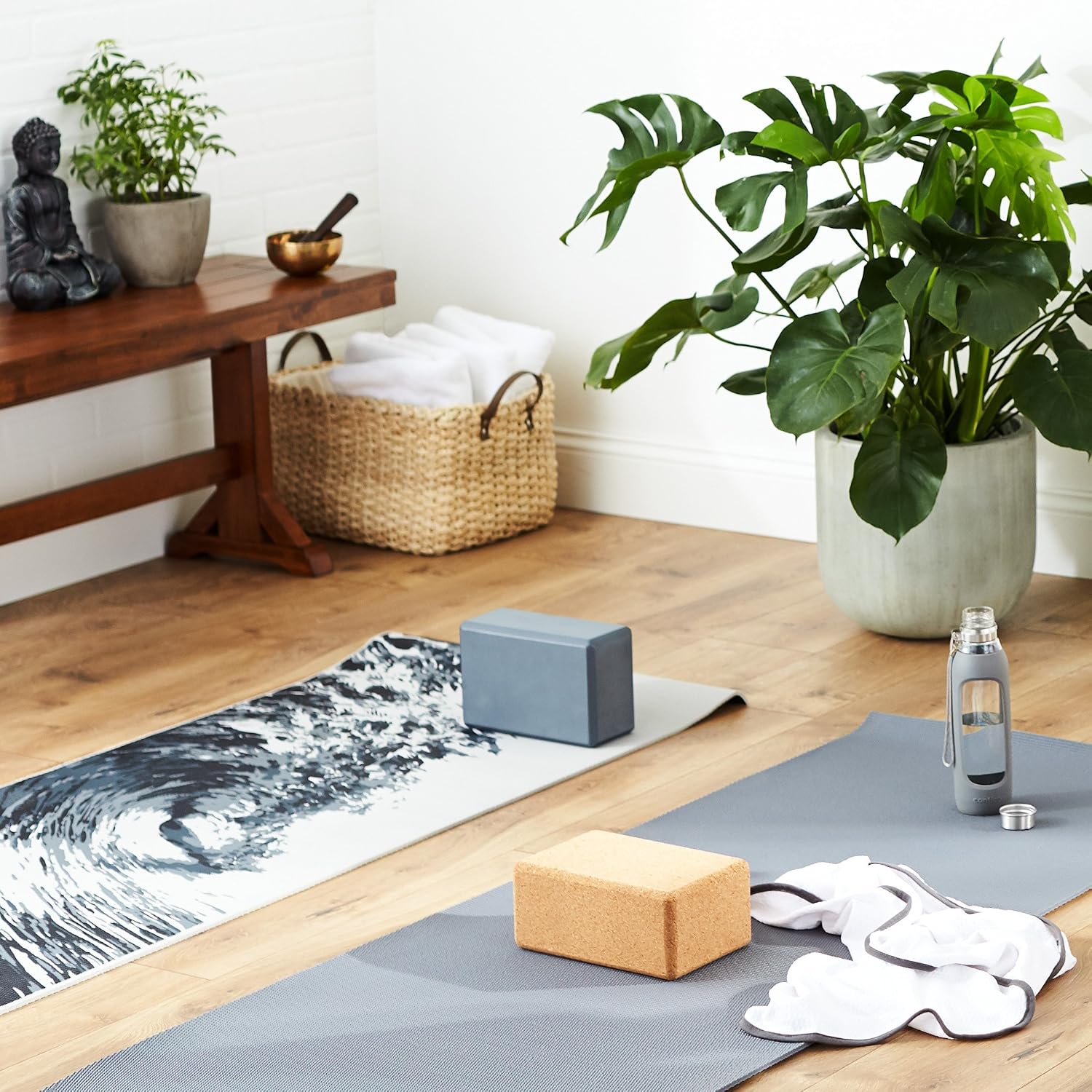 Manduka Yoga Block - Fine-Grain Block, Yoga Equipment, Home Gym Accessory, Pilates Tool, Lightweight for Travel, Extra Firm Workout Accessory with Comfortable Edges