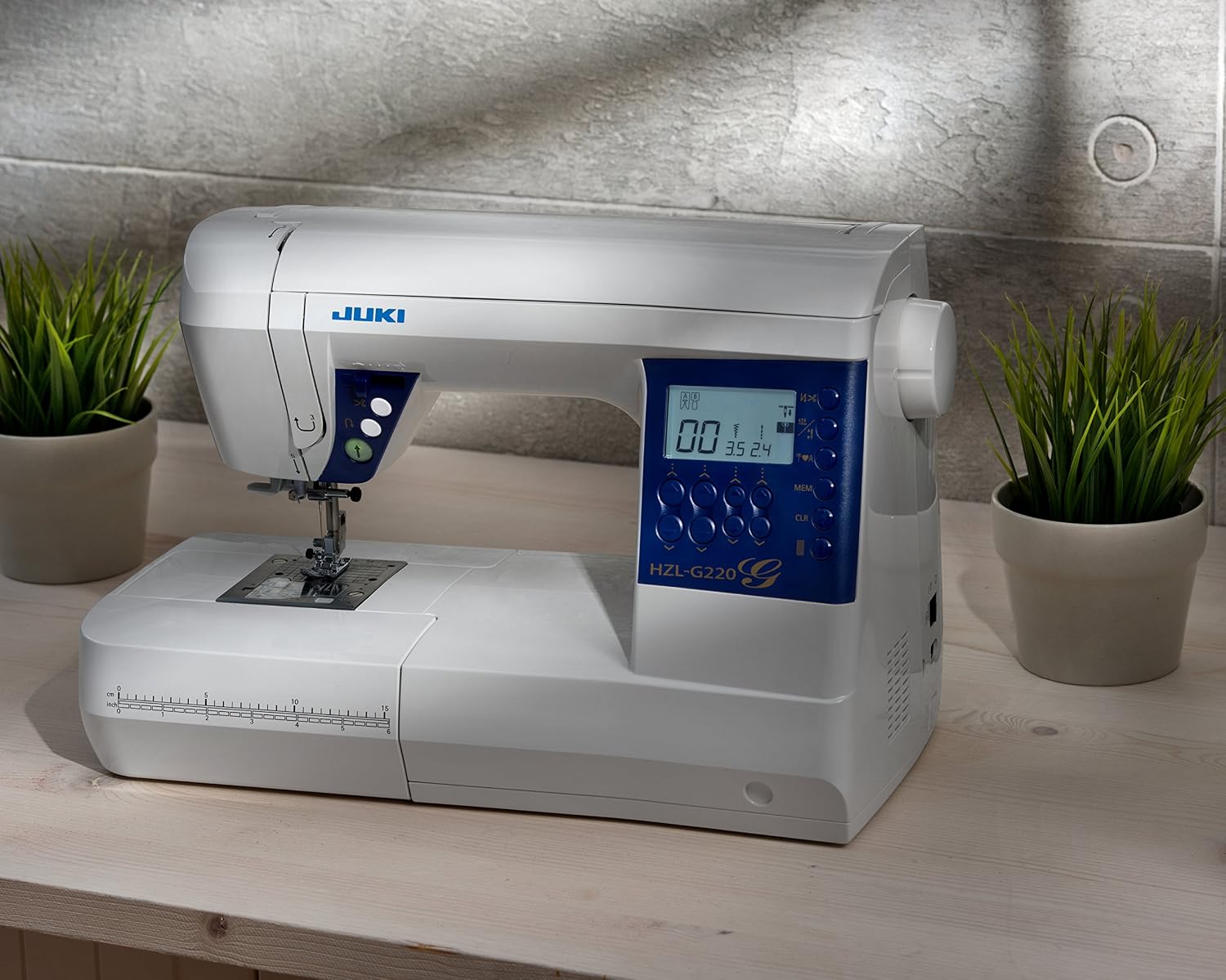 JUKI HZL-G220 Sewing Machine, White, Metal, 16 x 23 x 12.5 inches, 8.7 kg