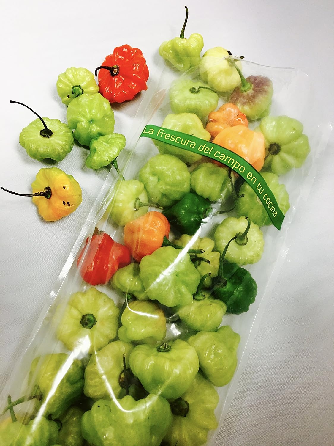 Happy Farms "AJI DULCE" Sweet Pepper, FRESH! 100% Natural locally grown in Puerto Rico - 1 Lb bag (Count of 2)