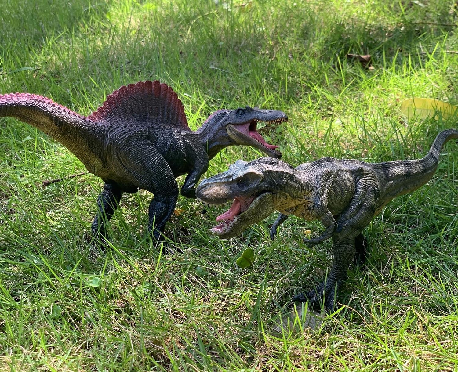 Gemini&Genius Dinosaur Toys Tyrannosaurus Rex and Spinosaurus Figures Toys