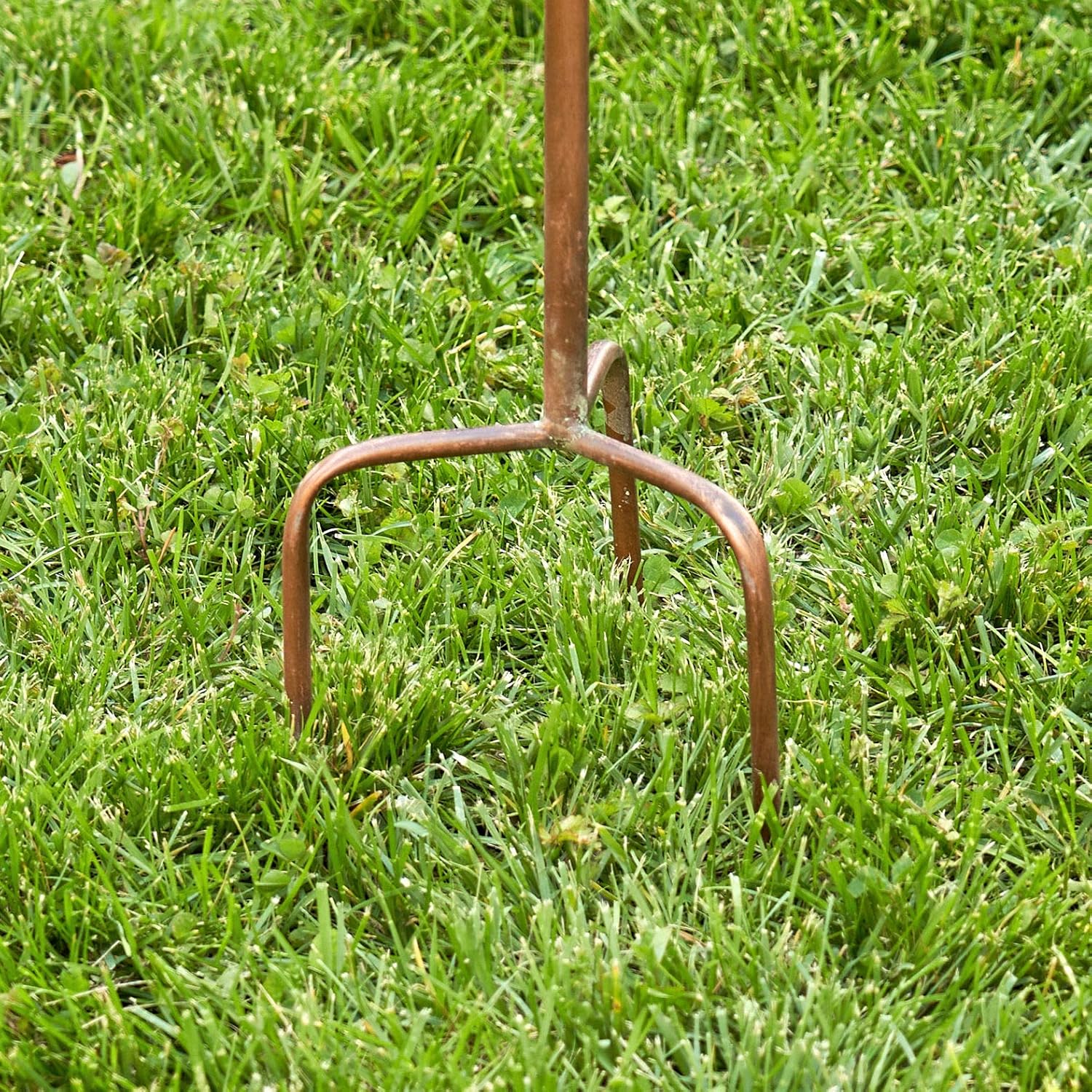 Copper Colored Multi-Birdhouse Stakes, Room for 2 Bird Families in Each (Farm Silos)