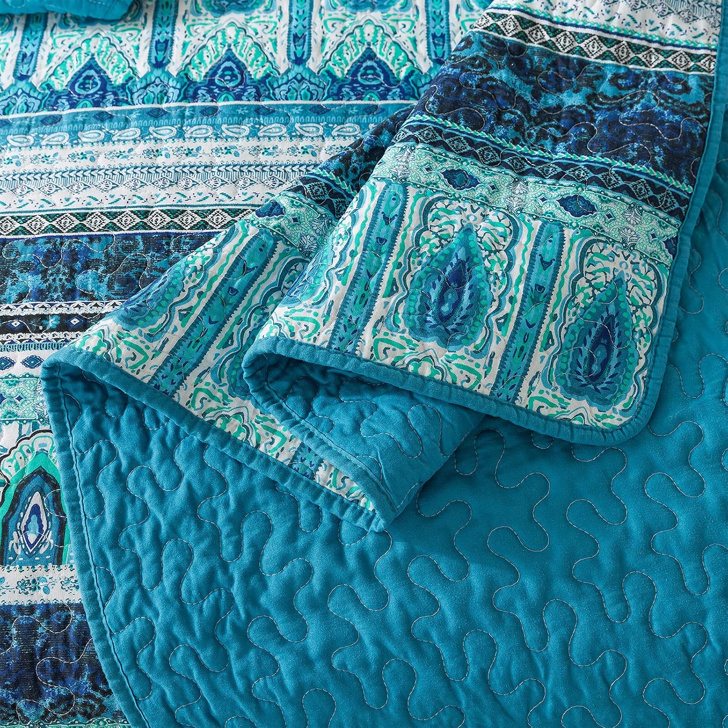 Striped Jacquard Style Cotton 3-Piece Patchwork Bedspread Quilt Sets, Queen Size