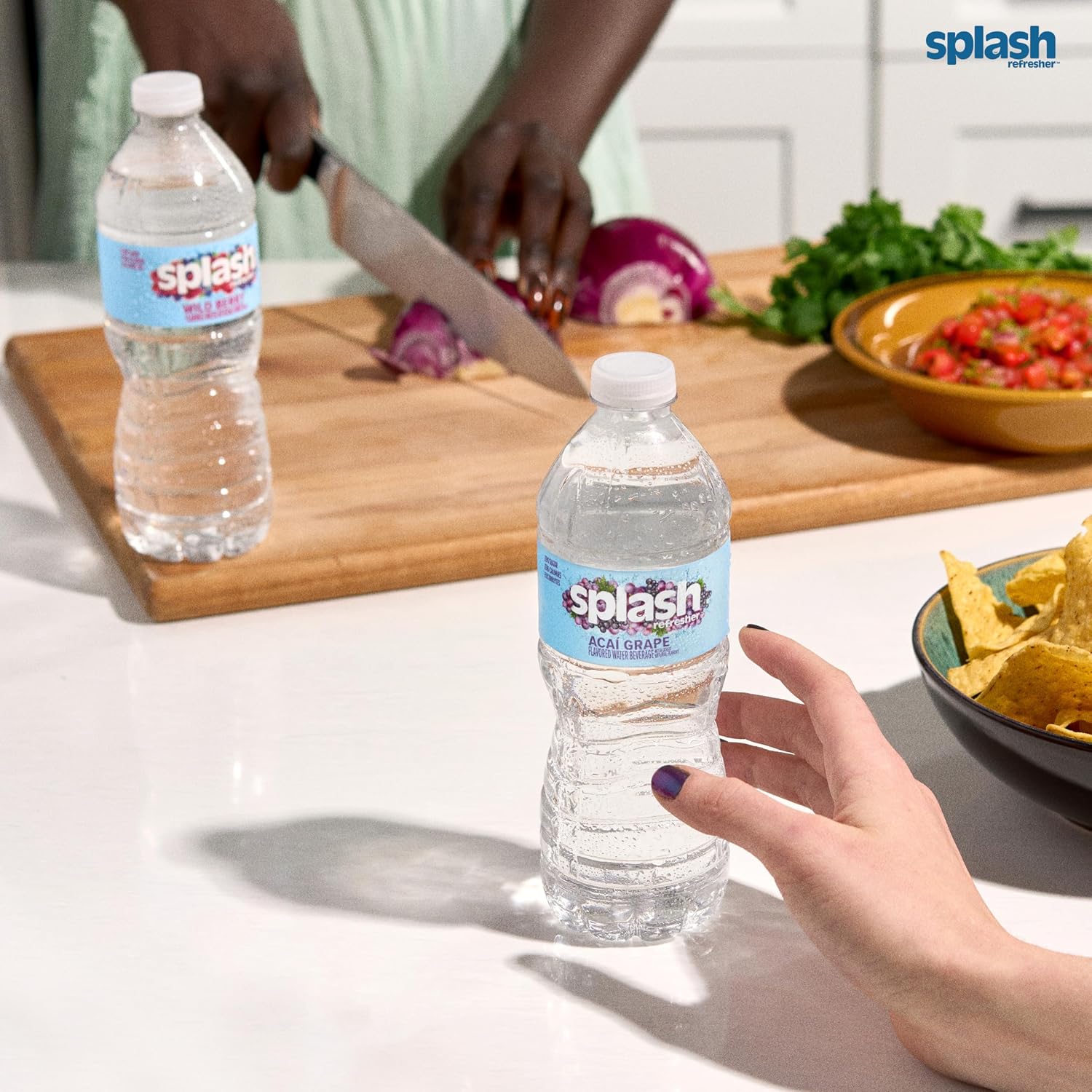 SPLASH REFRESHER Flavored Water Bottles, Mandarin Orange - 6 Pack | Refreshing Flavored Bottled Water with Electrolytes - Zero Sugar & Zero Calories - 16.9 Fl Oz