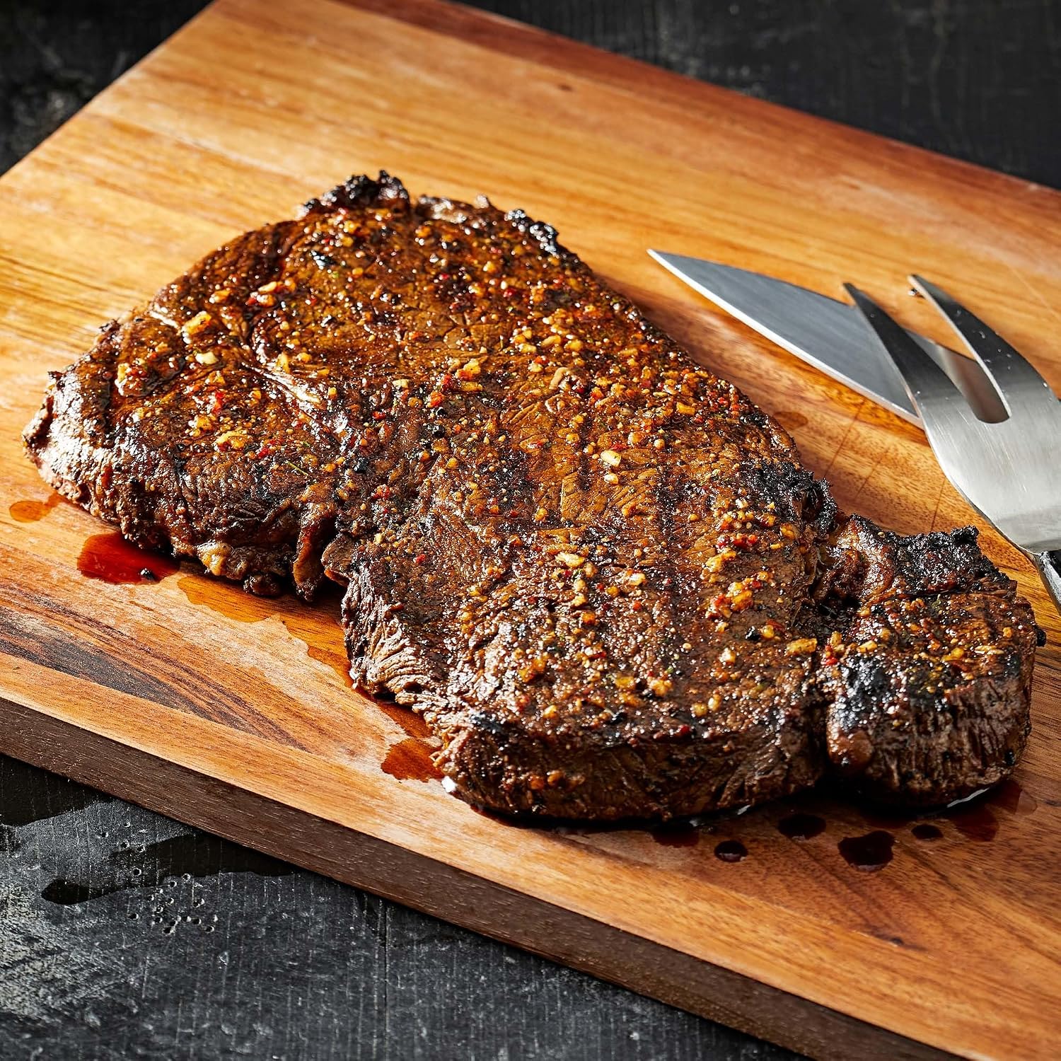 McCormick Grill Mates Brown Sugar Bourbon Seasoning, 27 oz - One 27 Ounce Container of Brown Sugar Bourbon Seasoning Made of Molasses, Red Bell Peppers, and More for Steak, Poultry, and Vegetables