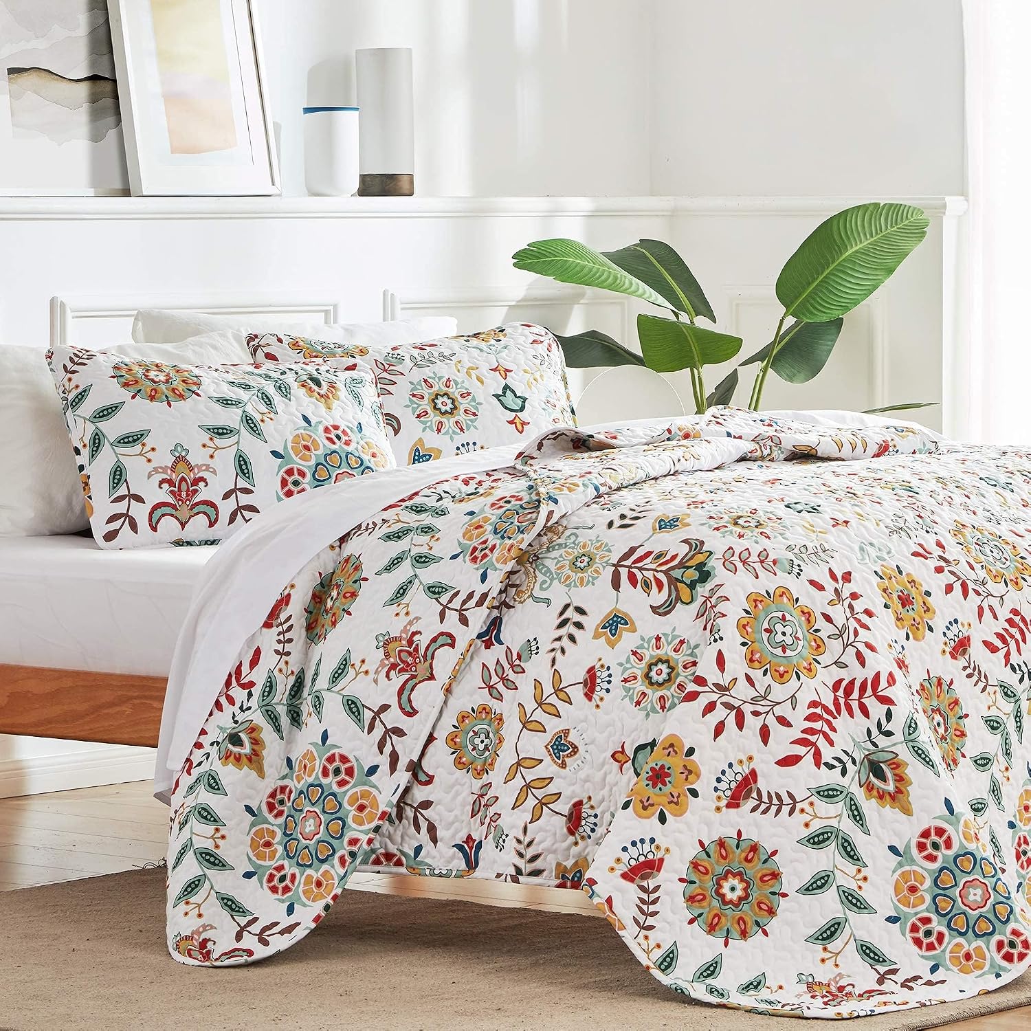 SLEEP ZONE 3-Piece Printed Quilt Set - Full/Queen Size - Lightweight Reversible Bedding Coverlet Set for All Season (Classic Paisley Pattern)