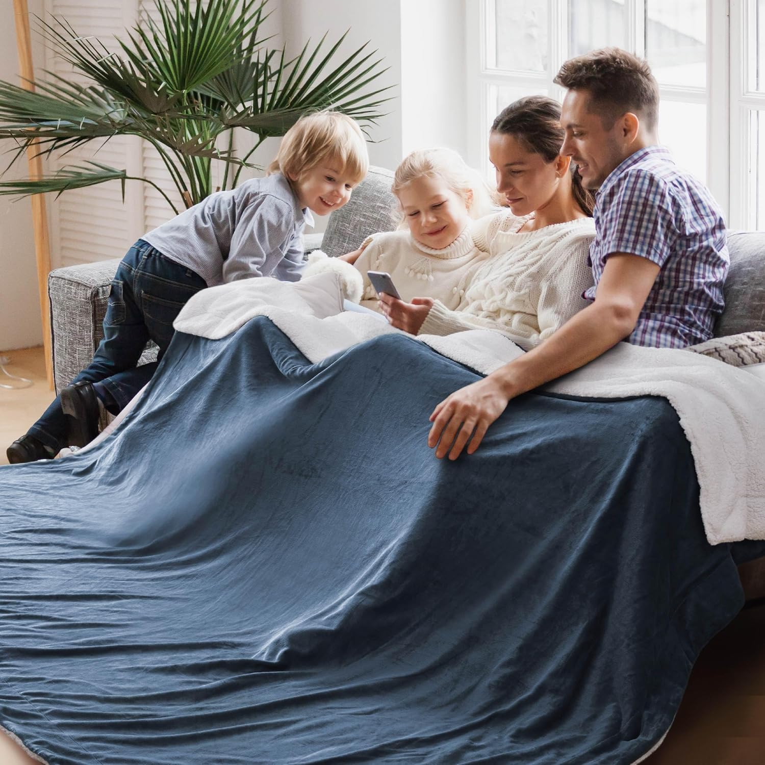 Bedsure GentleSoft Sherpa Fleece Throw Blanket for Couch, Non-Heated, Thick & Warm Cozy Blanket for Winter Fall, Soft Fuzzy Plush Throw Gifts for Women and Men, Grey, 50x60 Inches