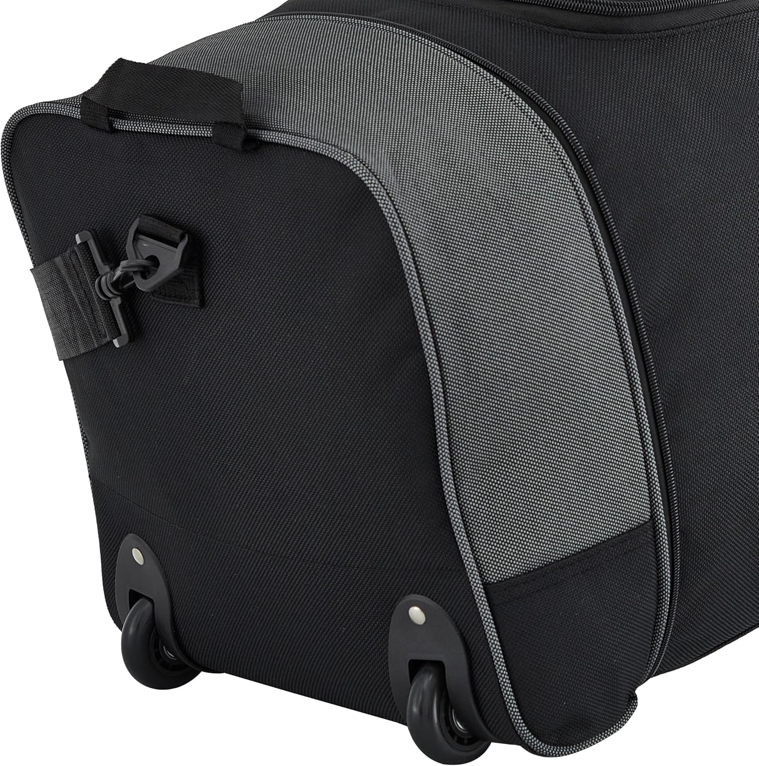 Travelers Club 32" Midgard Expandable Rolling Travel Bag