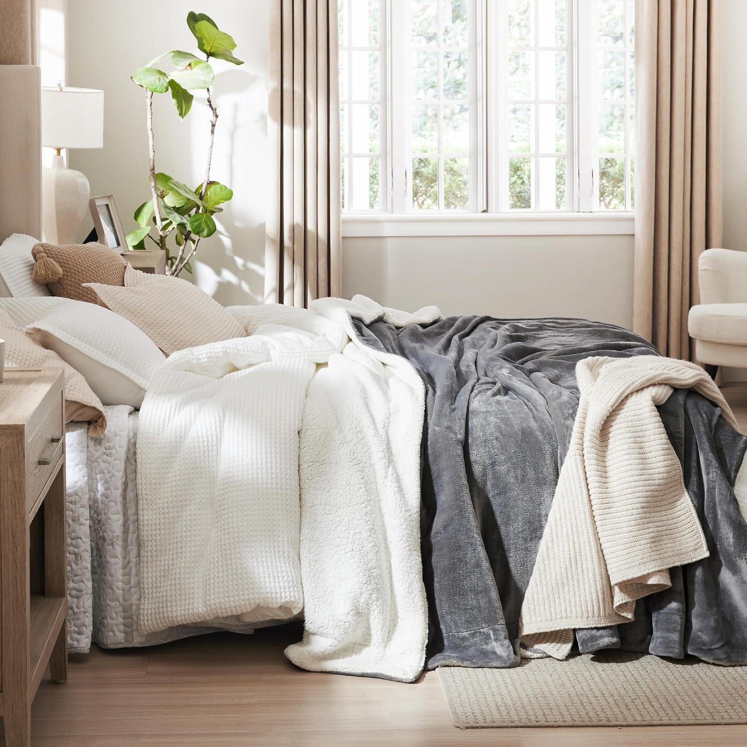 Bedsure GentleSoft Sherpa Fleece Throw Blanket for Couch, Non-Heated, Thick & Warm Cozy Blanket for Winter Fall, Soft Fuzzy Plush Throw Gifts for Women and Men, Grey, 50x60 Inches