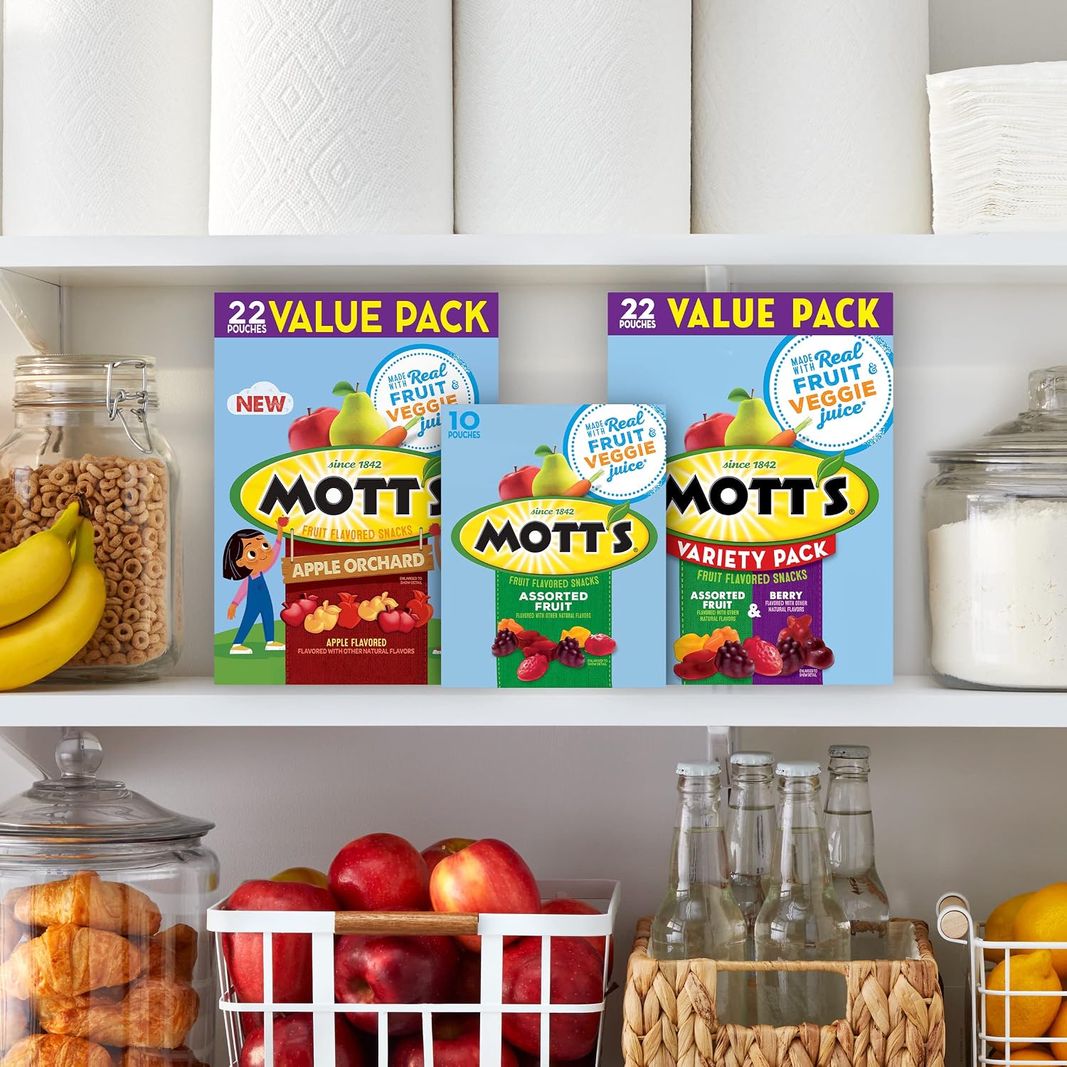 Mott's Fruit Flavored Snacks, Assorted Fruit, Pouches, 0.8 oz, 22 ct (Pack of 6)