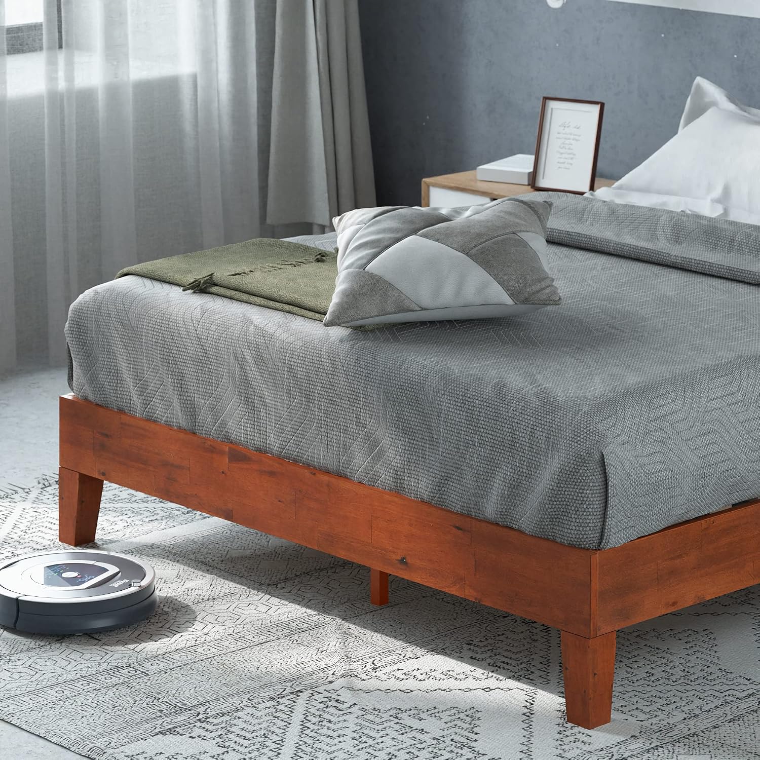 ZINUS Vivek Deluxe Wood Platform Bed Frame with Headboard, Wood Slat Support, No Box Spring Needed, Easy Assembly, Queen | Slatted Headboard, Wood Slat Support, No Box Spring Needed, Contemporary Design, Easy Assembly