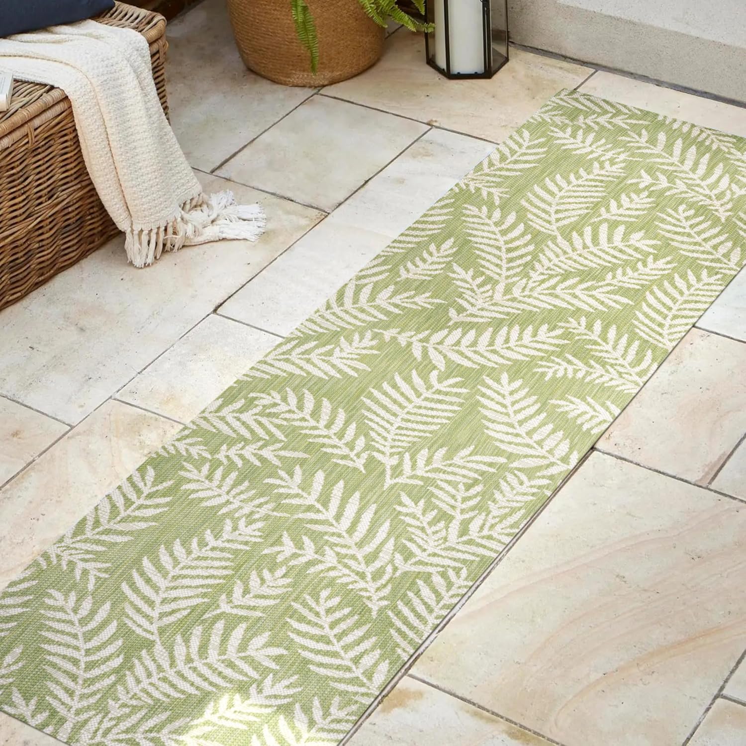 JONATHAN Y Palm Frond Indoor Outdoor Area Rug 3X5 Navy/Ivory, Nevis for Backyard, Patio, Porch, Easy-Cleaning, High Traffic, Pet-Friendly