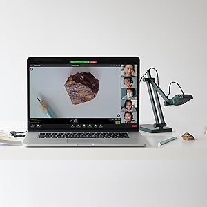 IPEVO V4K Visualiser streaming materials to a laptop via USB