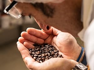 caffe borbone roasted coffee beans