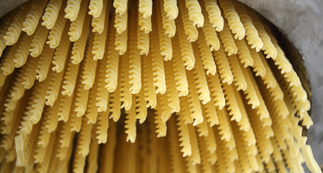 Durum Semolina Fusilli Penne Rigatoni Egg Pappardelle Whole Wheat Spaghetti Penne Rigate Lasagne