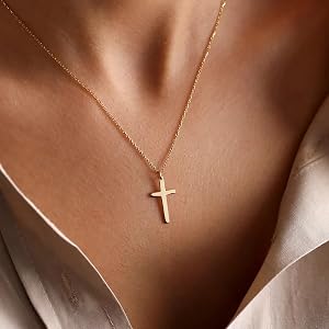 Cross Pendant Necklace Simple Cute Necklaces for Women Gold Jewelry for Women