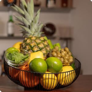 black fruit bowl
