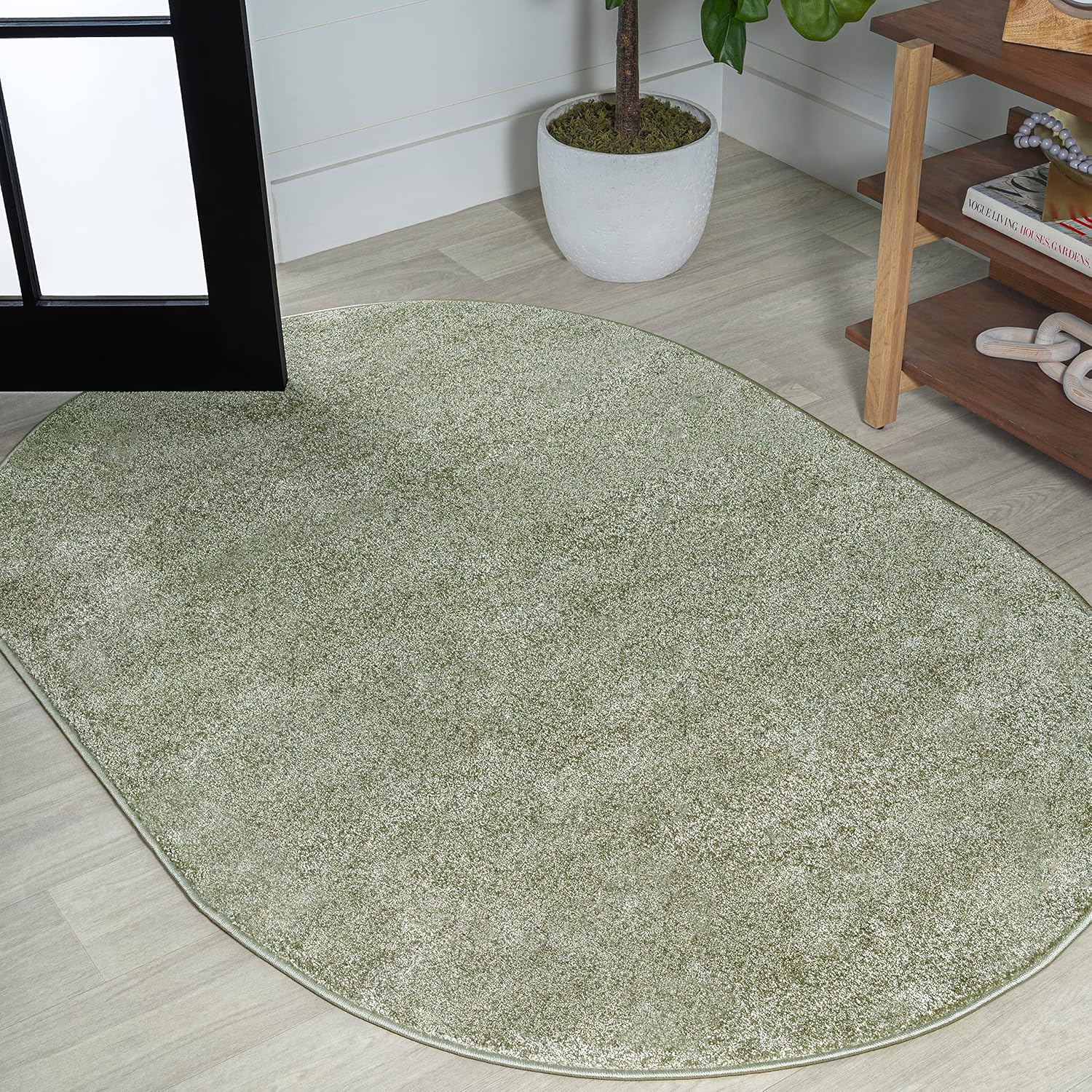 JONATHAN Y Haze Solid Low-Pile Brown Indoor Area Rug 8x10, Coastal, Bohemian, Minimalist, Classic, Easy-Cleaning for Living Room, Bedroom, Kitchen