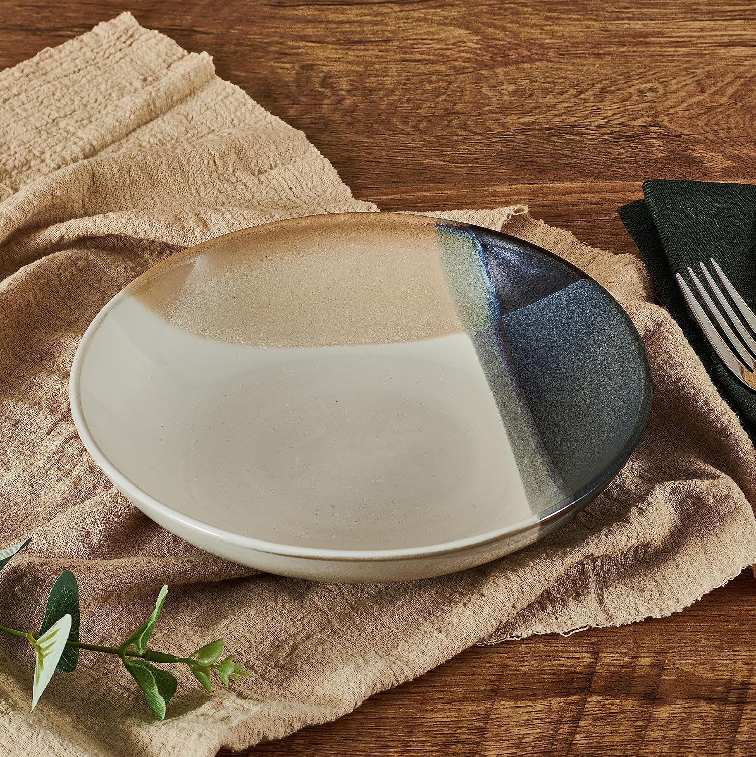 Mikasa Gourmet Basics Caden 16-Piece Stoneware Dinnerware Set, Service for 4, White Glossy Center with Black and Tan Two-Tone Reactive Glaze, Dishwasher and Microwave Safe