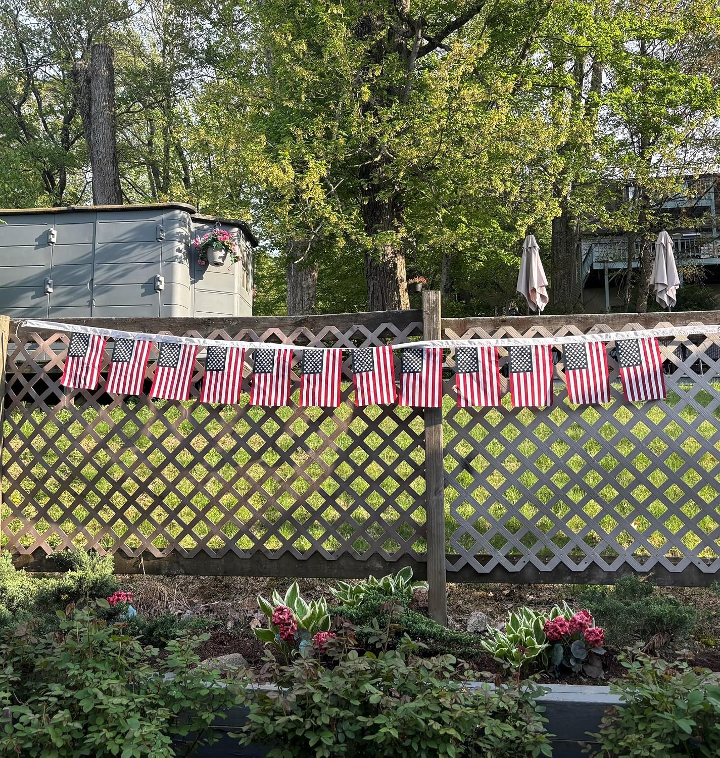 Annin Flagmakers (41320) PolyCotton American Flag Garland | 12 Flags - 12 Feet Long, Made in USA